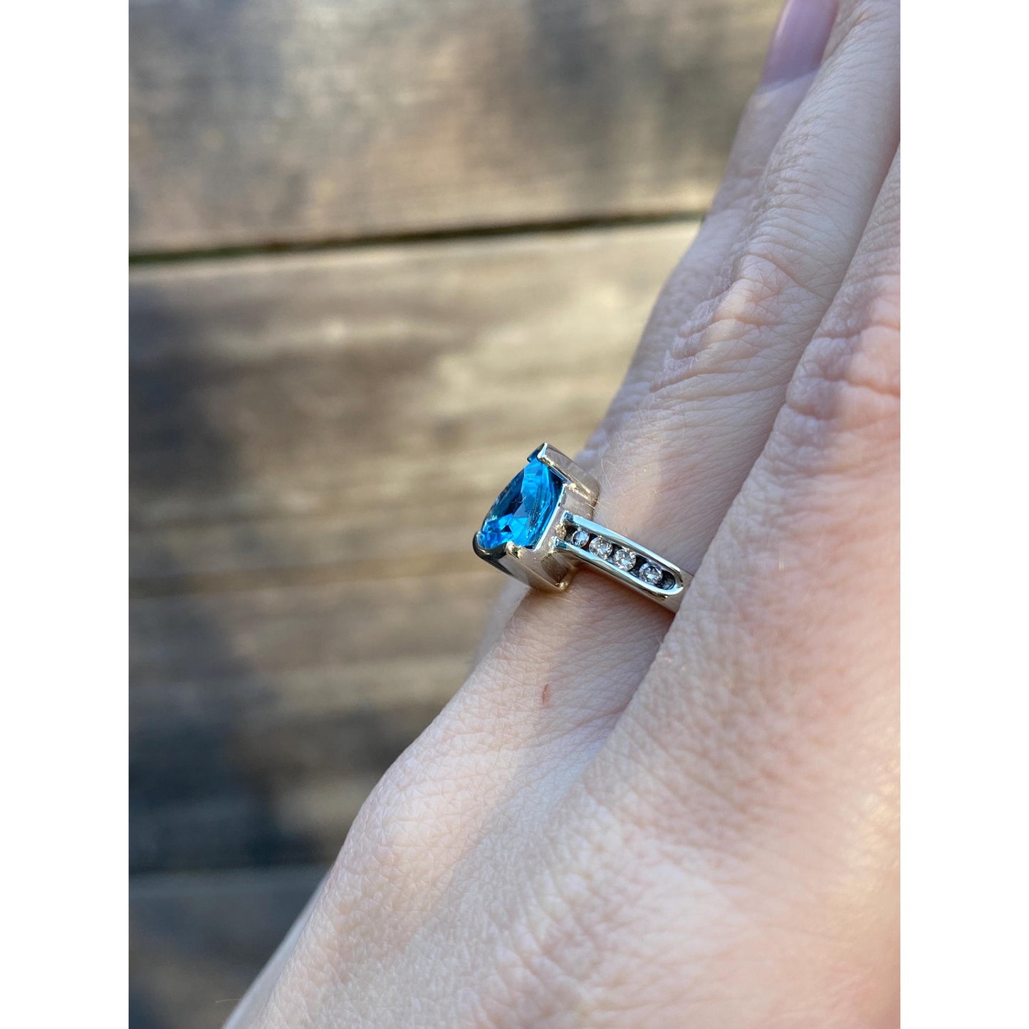 Vintage Solid 10k White Gold Topaz Diamond Ring - Size 6.75