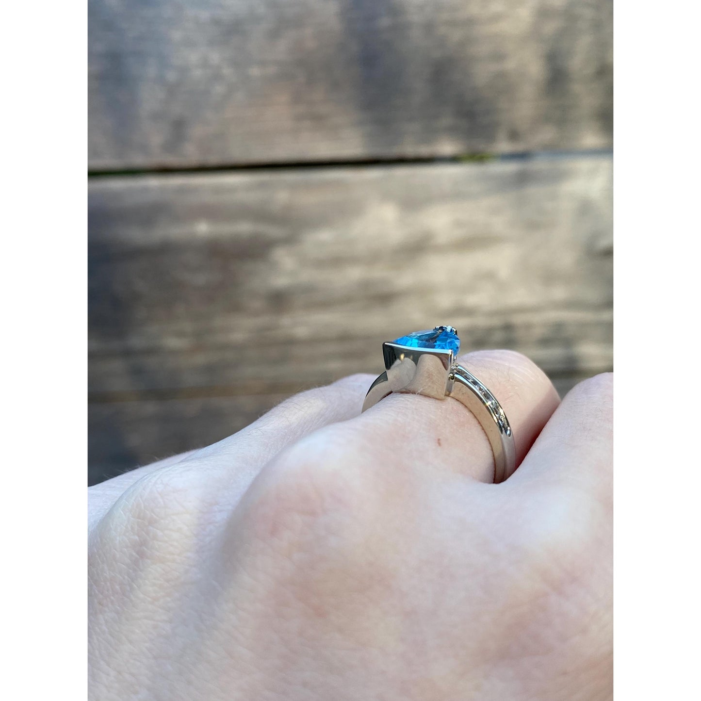 Vintage Solid 10k White Gold Topaz Diamond Ring - Size 6.75