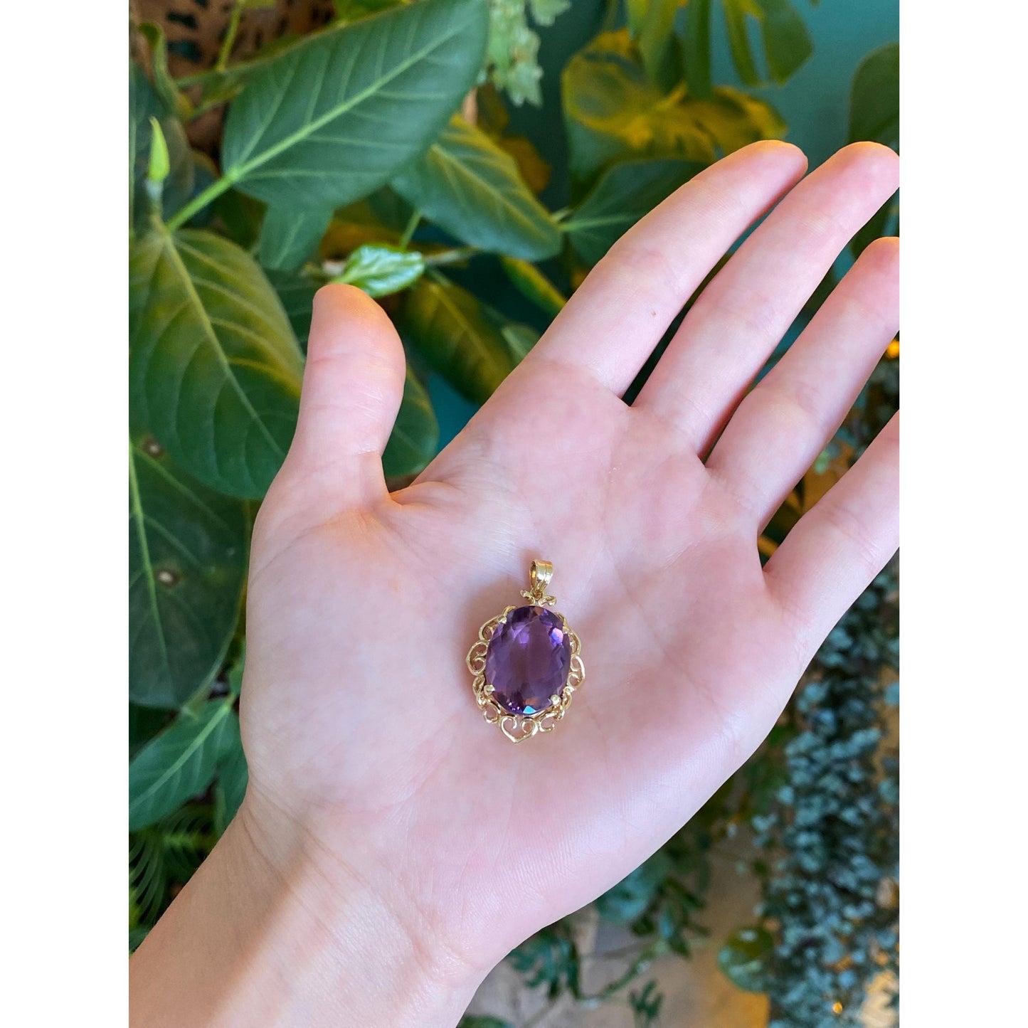 Vintage Solid 14k Yellow Gold Diamond Amethyst Charm