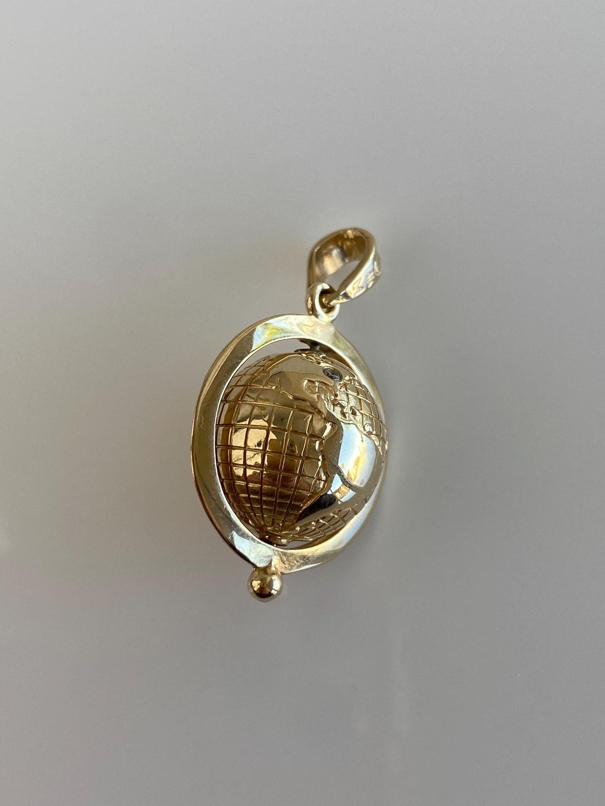 Vintage 14k Yellow Gold Articulated Diamond Globe Charm