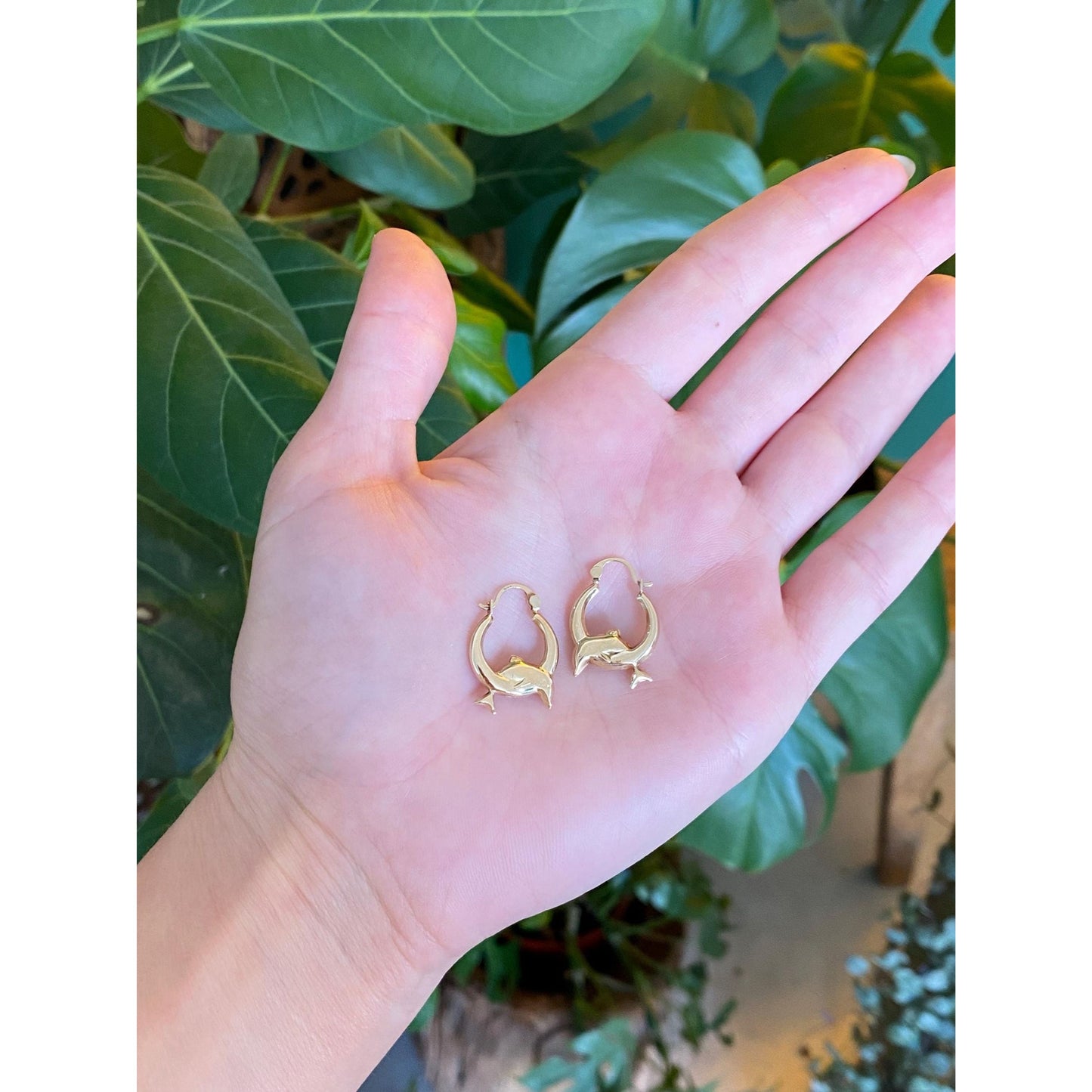 Vintage 10k Yellow Gold Dolphin Hoop Earrings