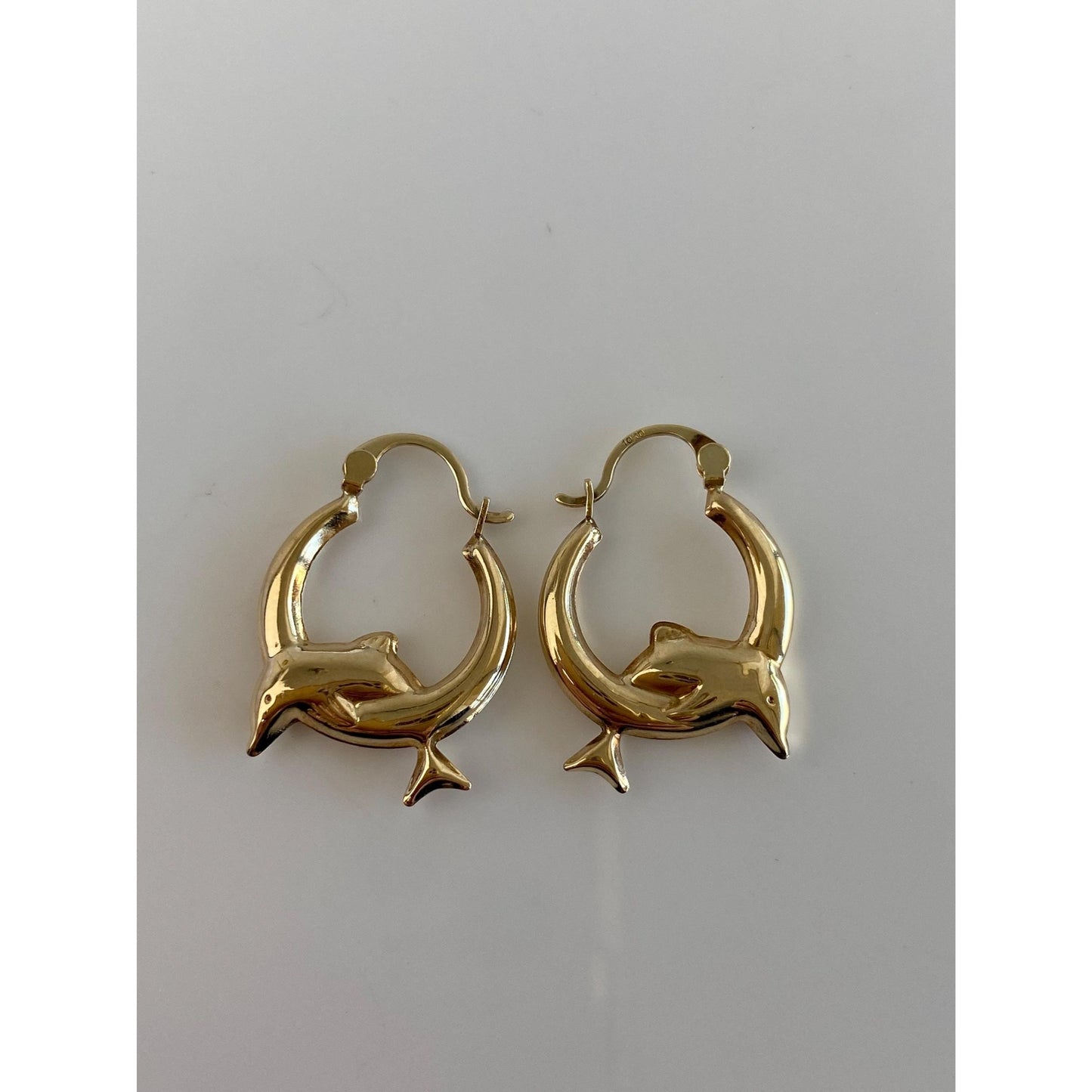 Vintage 10k Yellow Gold Dolphin Hoop Earrings