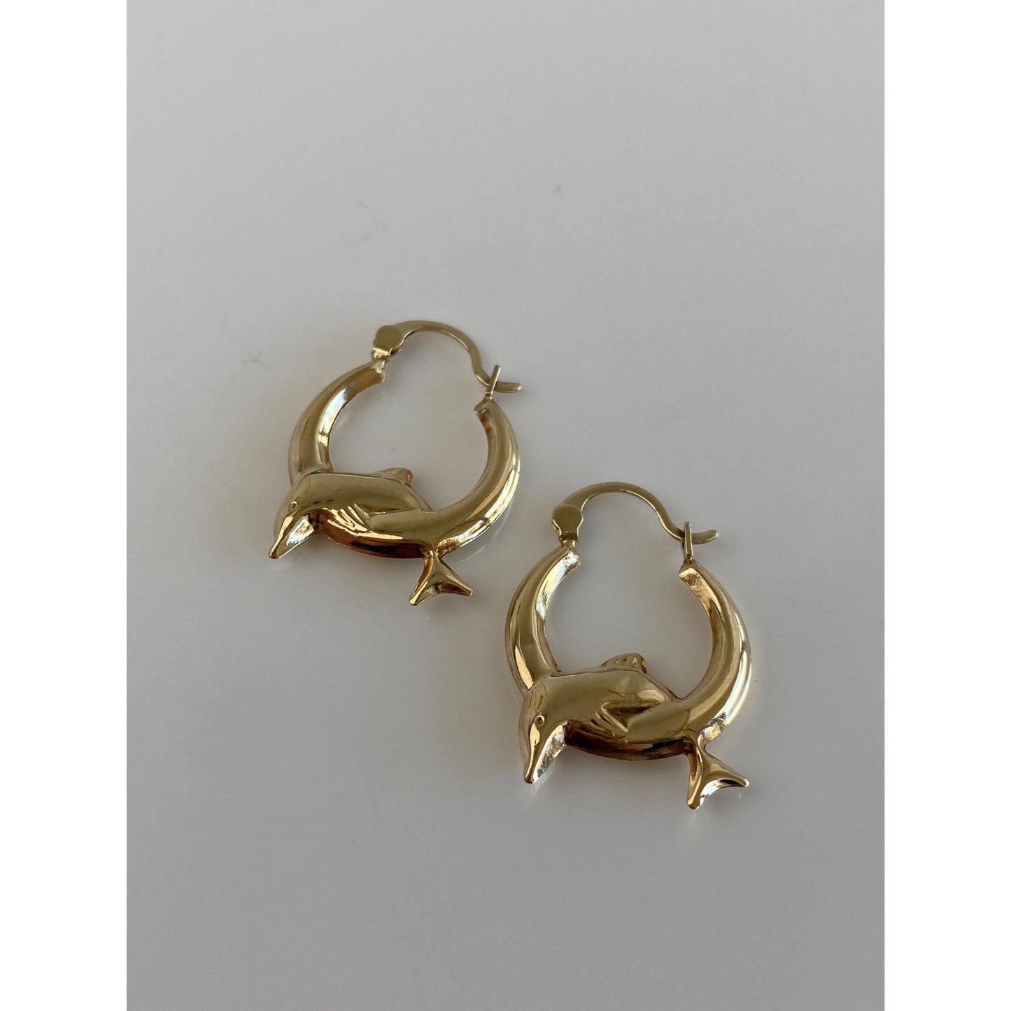 Vintage 10k Yellow Gold Dolphin Hoop Earrings