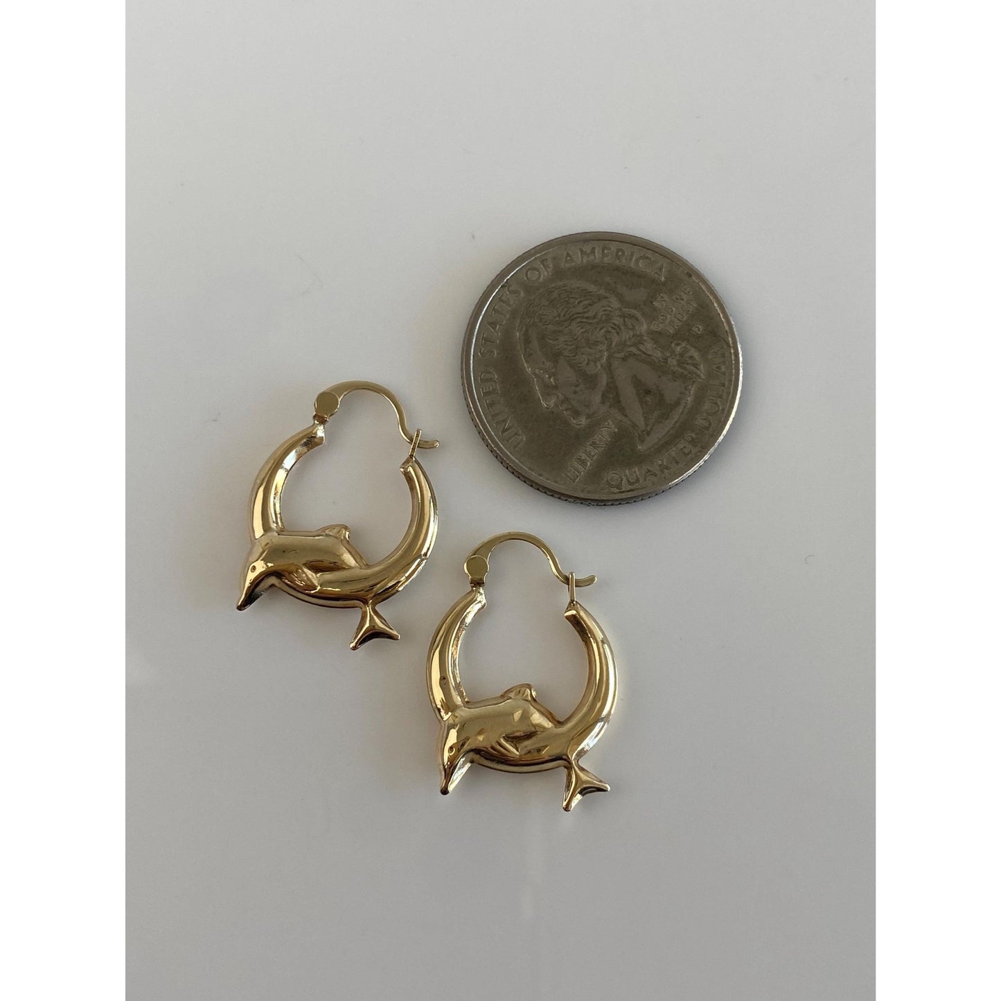 Vintage 10k Yellow Gold Dolphin Hoop Earrings