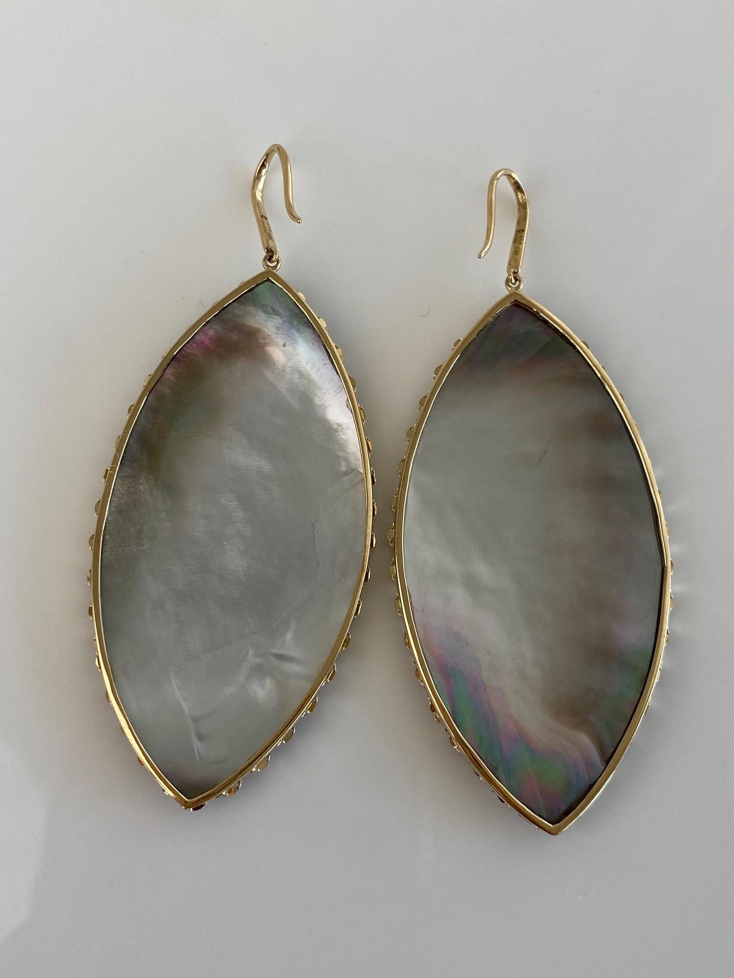Vintage Solid 14k Yellow Gold Twist Chain Abalone Dangle Earrings