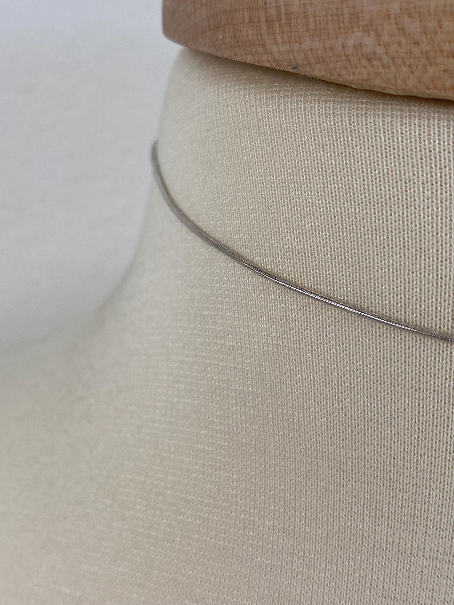 Vintage Solid 14k White Gold Snake Chain Necklace - 13.75 inches