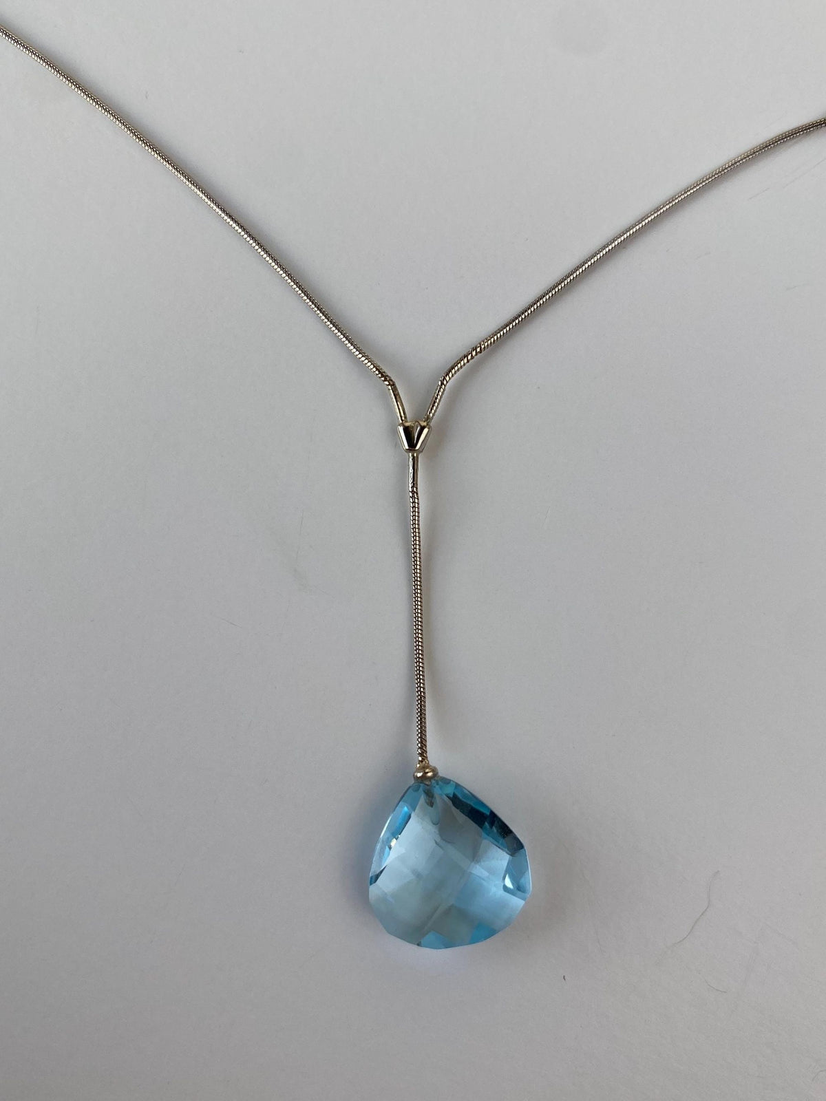 Vintage Solid 14k White Gold Topaz Snake Chain Lariat Necklace - 18.25 inches