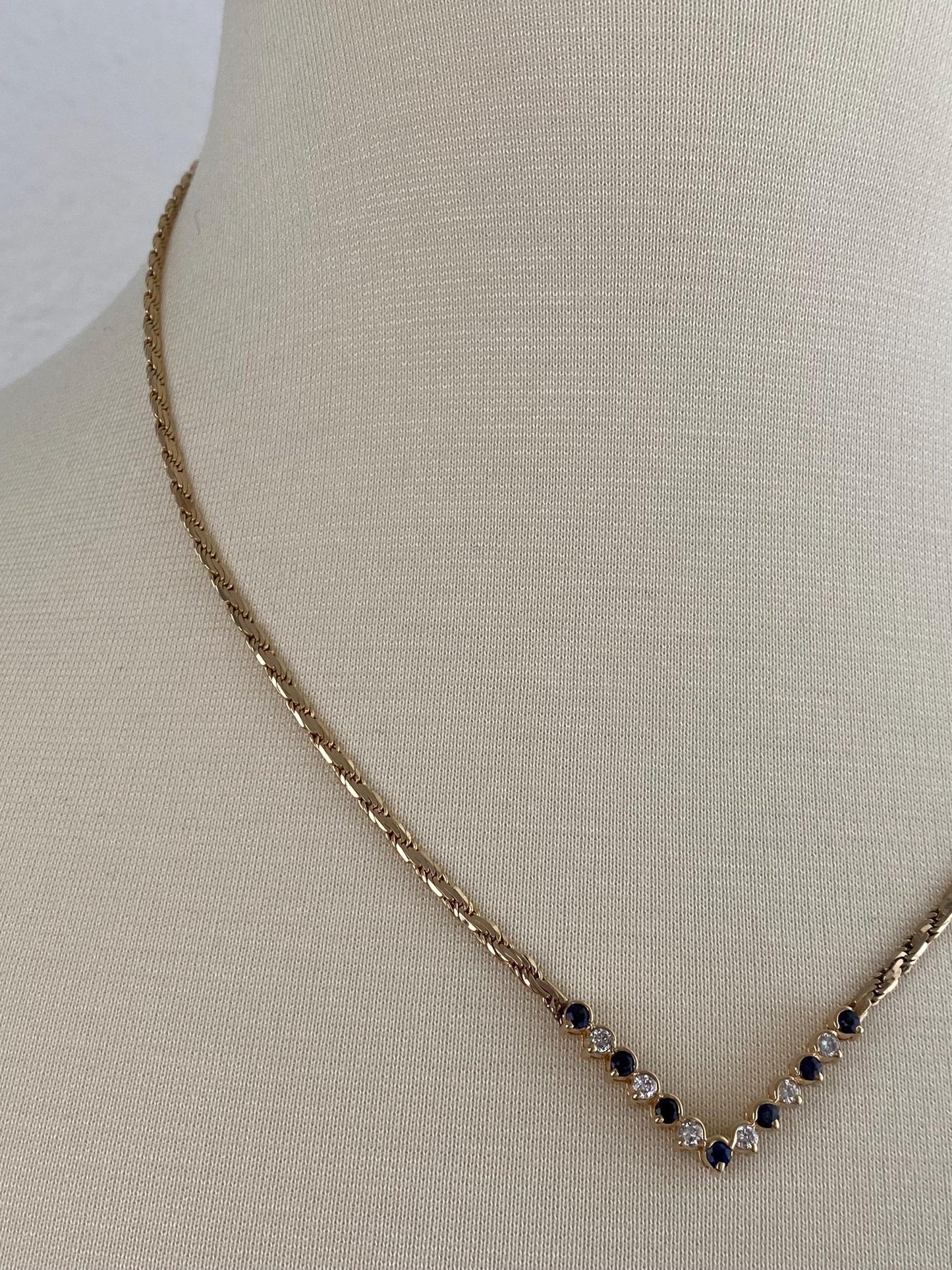 Vintage Solid 14k Yellow Gold Diamond Blue Sapphire Chevron Flat Rope Chain Necklace - 18.75 inches
