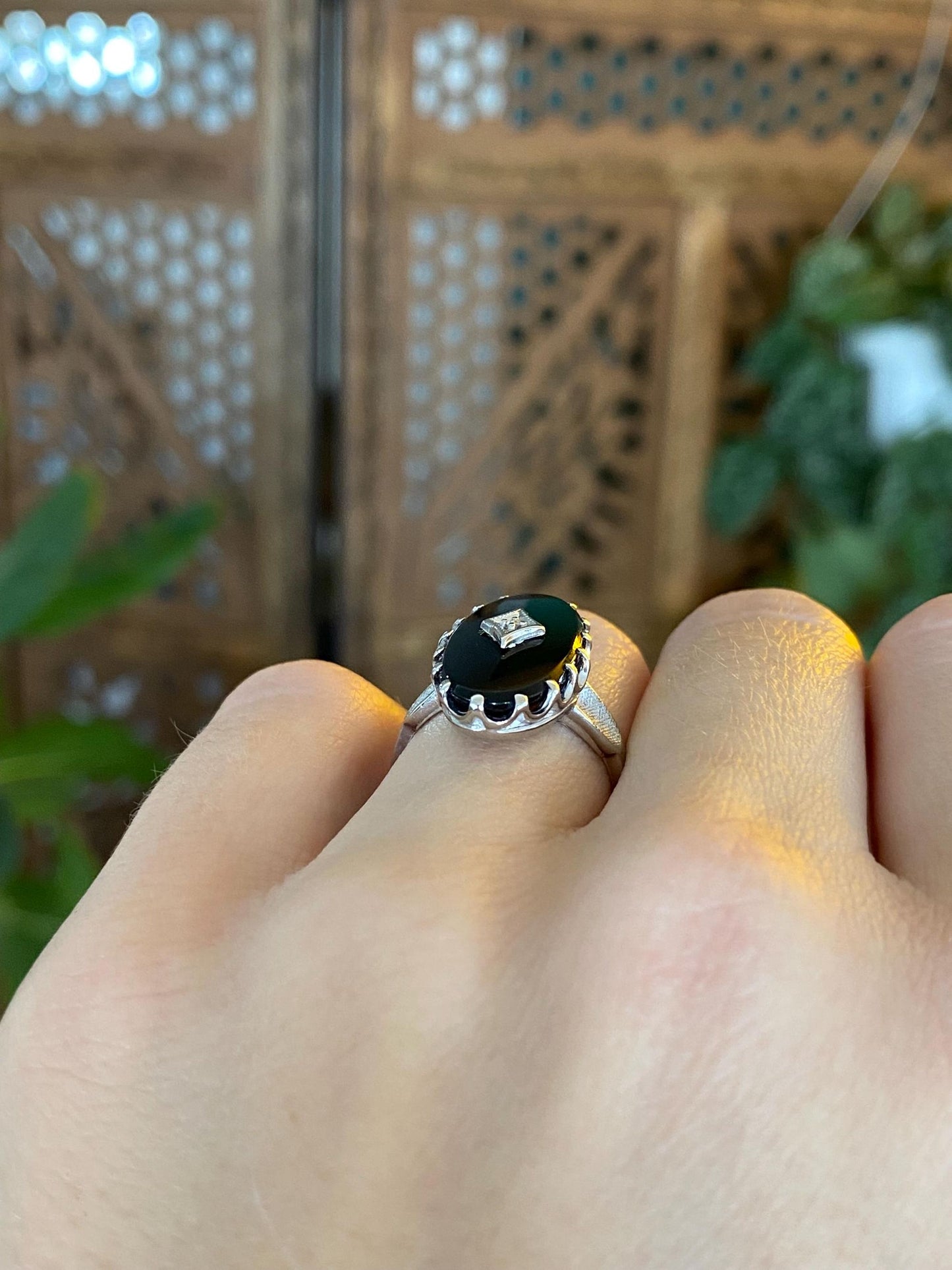 Vintage Solid 10k White Gold Diamond Black Onyx Art Deco Ring - Size 5.25