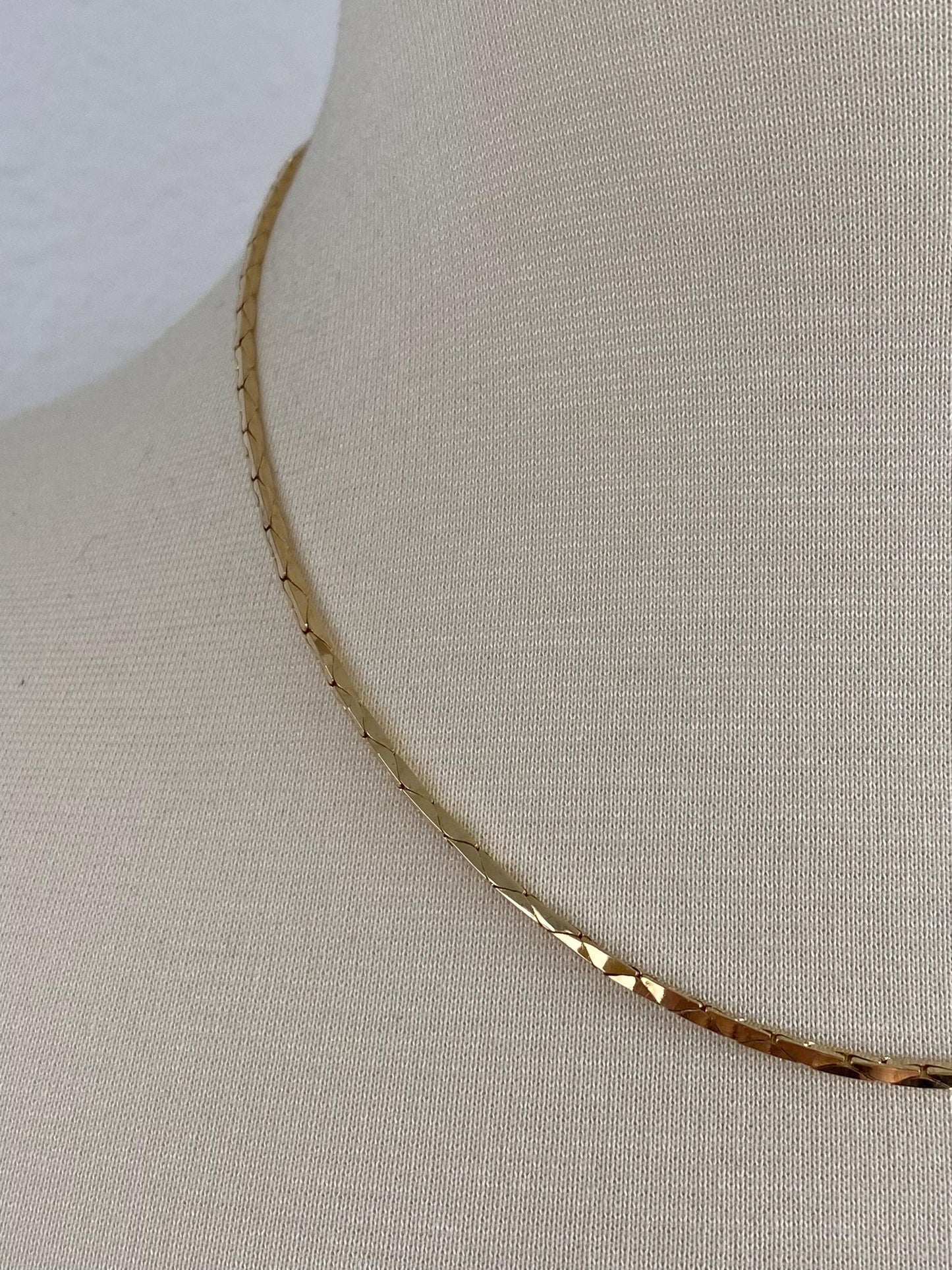 Vintage Solid 14k Yellow Gold Triangle Link Chain Necklace - 18 inches