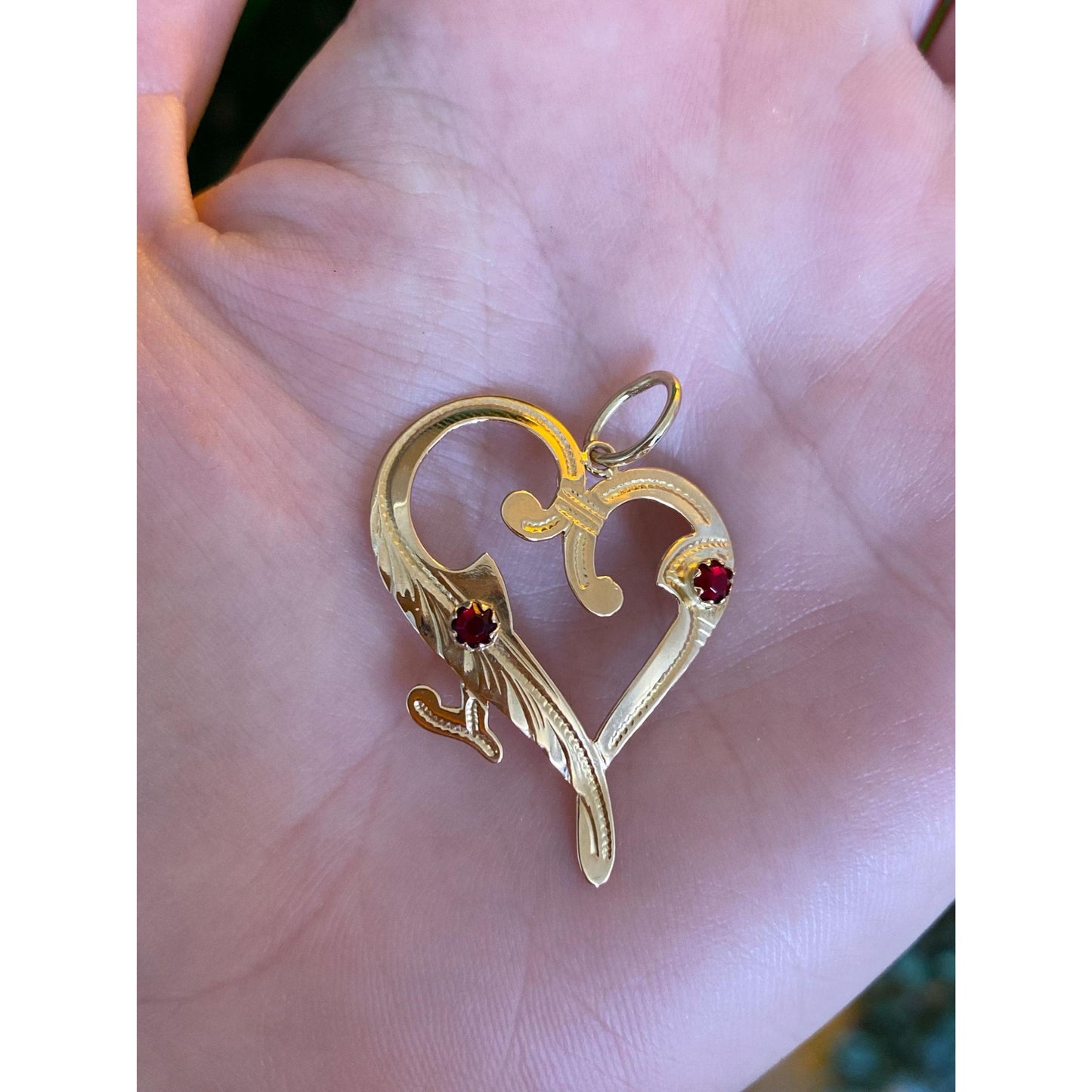 Vintage Solid 18k Yellow Gold Red Cubic Zirconia Engraved Heart Charm