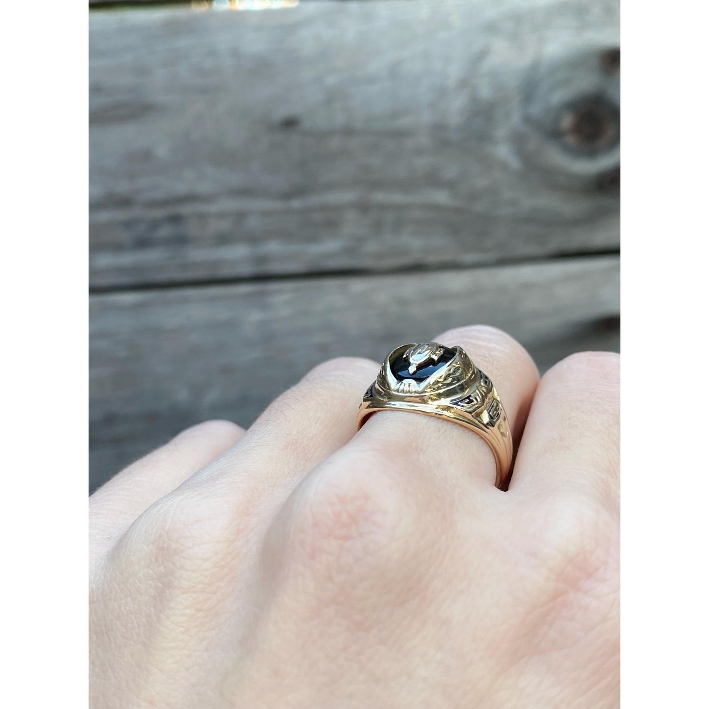 Vintage Solid 10k Yellow Gold Black Enamel 1965 Class Ring - Size 6.75