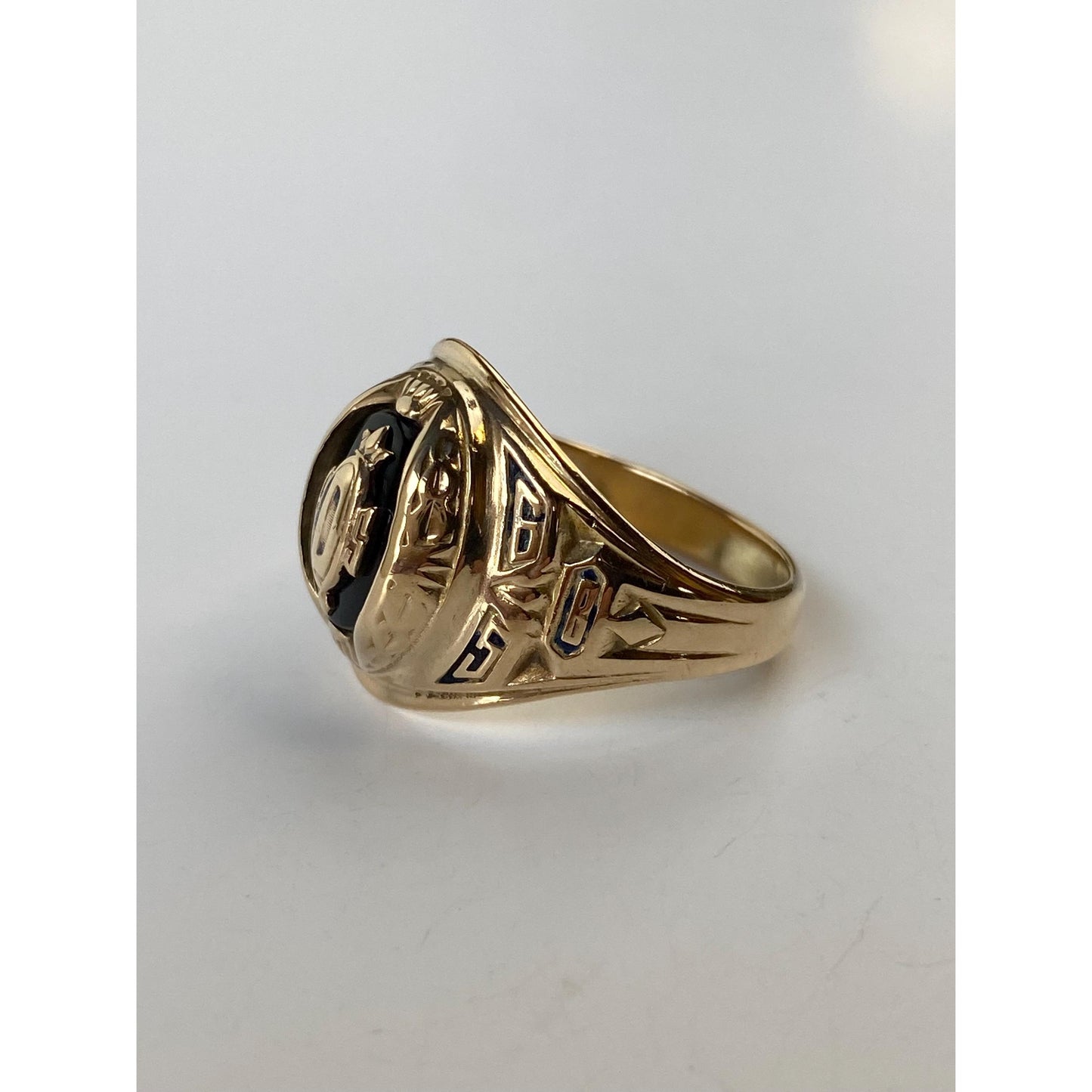 Vintage Solid 10k Yellow Gold Black Enamel 1965 Class Ring - Size 6.75