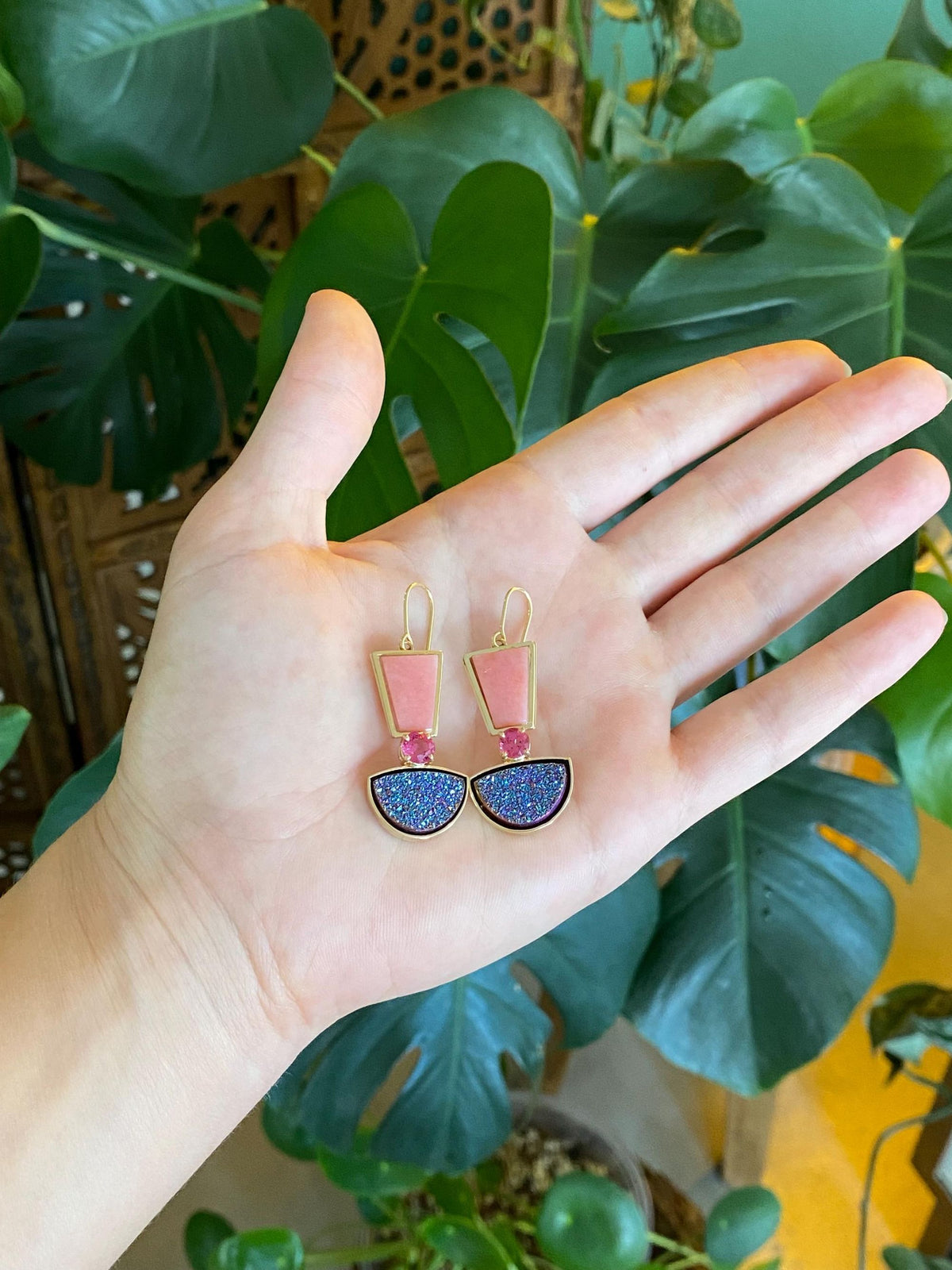 Vintage Solid 14k Yellow Gold Pink Sapphire & Blue Purple Druzy Dangle Earrings