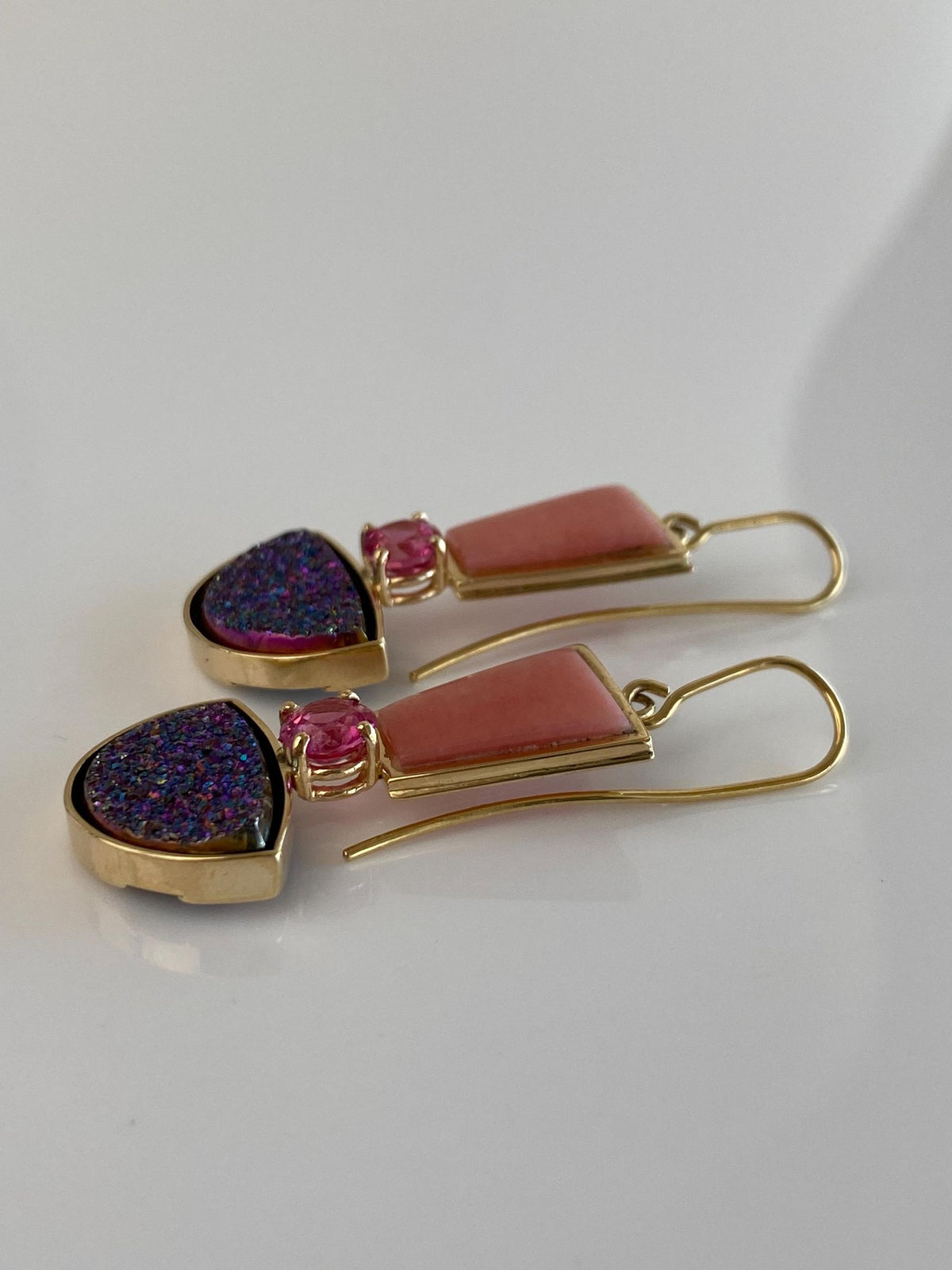 Vintage Solid 14k Yellow Gold Pink Sapphire & Blue Purple Druzy Dangle Earrings
