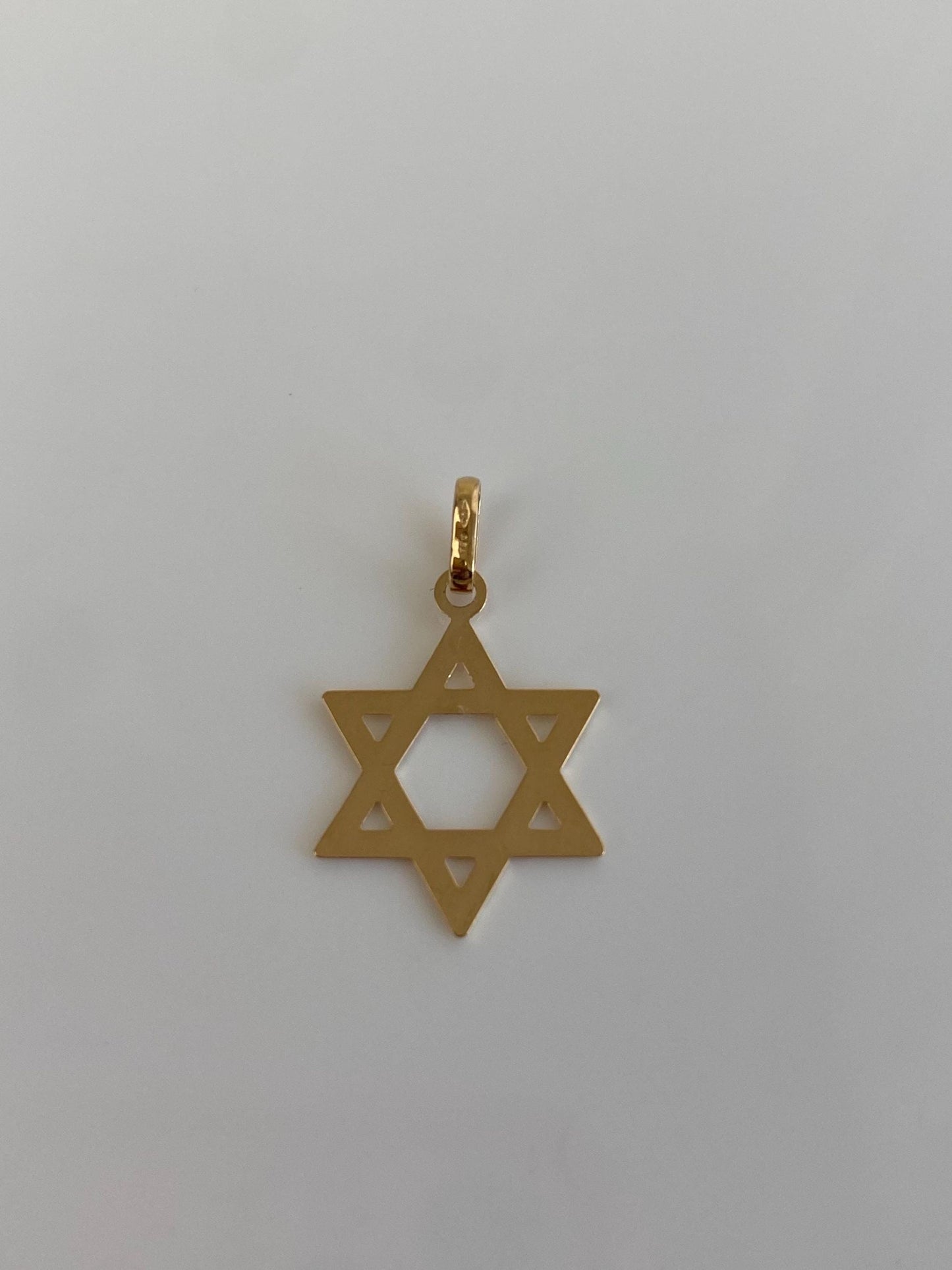 Vintage Solid 18k Yellow Gold Engine Turned Star of David Charm
