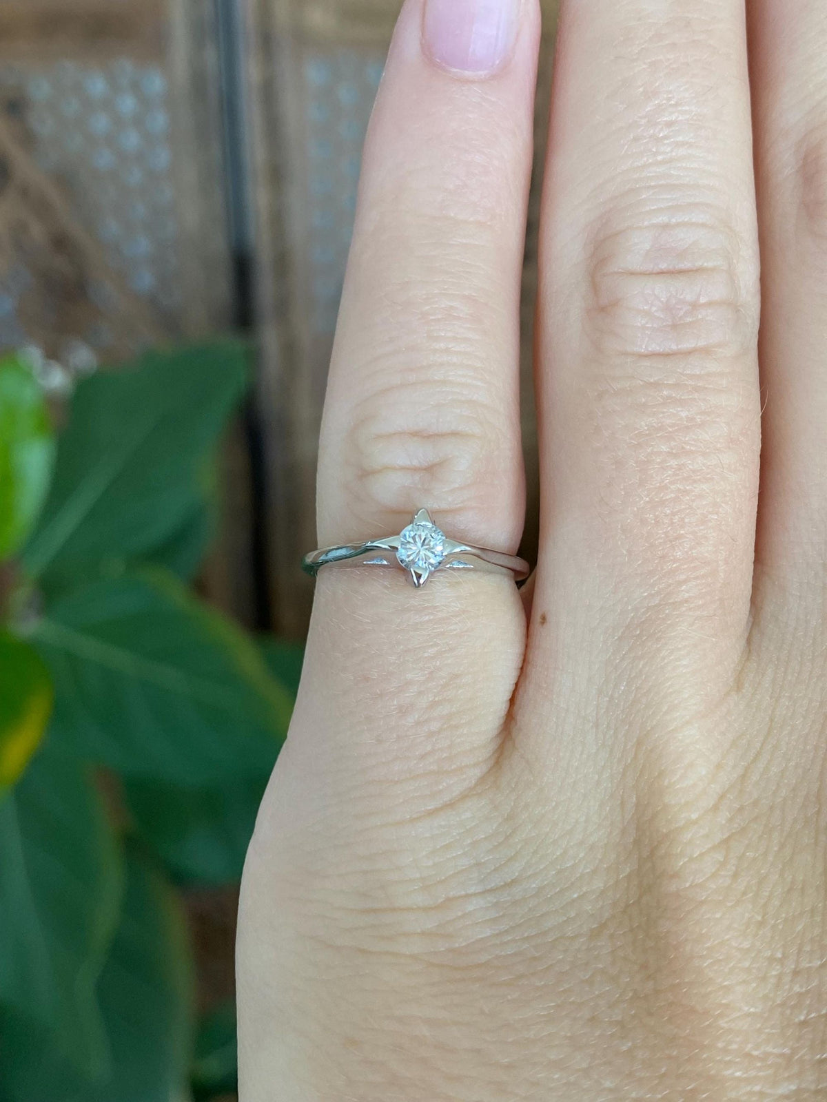 Vintage Solid 14k White Gold Diamond Ring - Size 3.25
