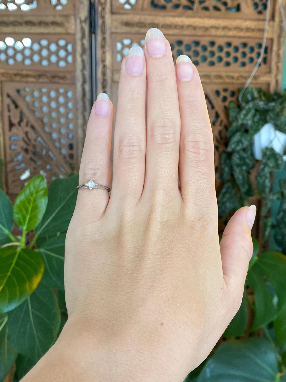 Vintage Solid 14k White Gold Diamond Ring - Size 3.25