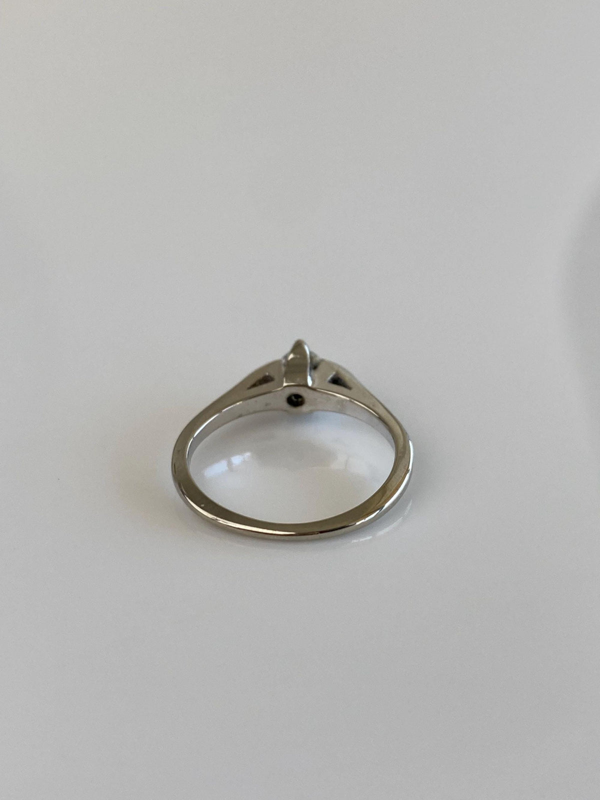 Vintage Solid 14k White Gold Diamond Ring - Size 3.25