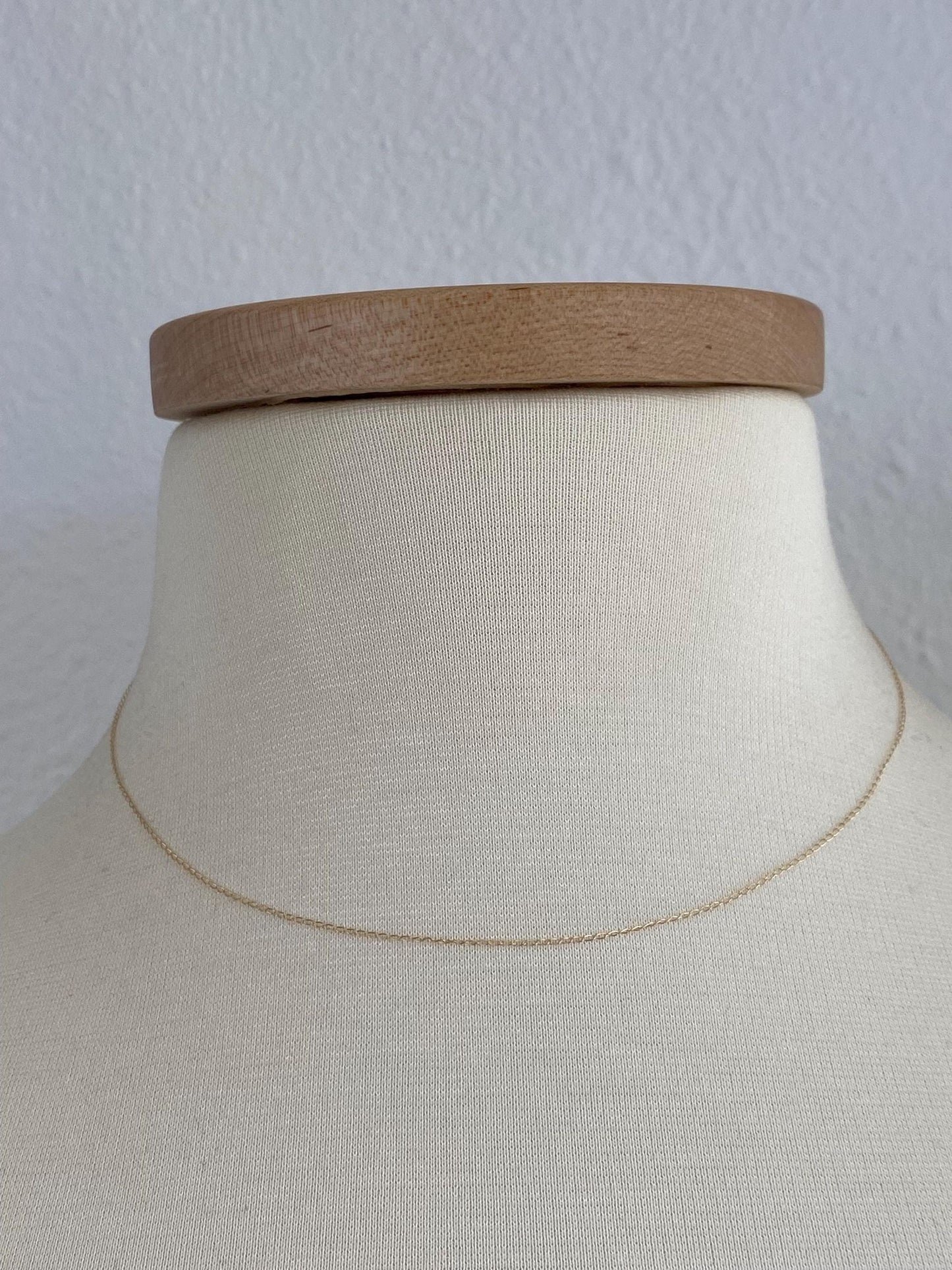 Vintage Solid 14k Yellow Gold Dainty Elongated Curb Chain Necklace - 16 inches