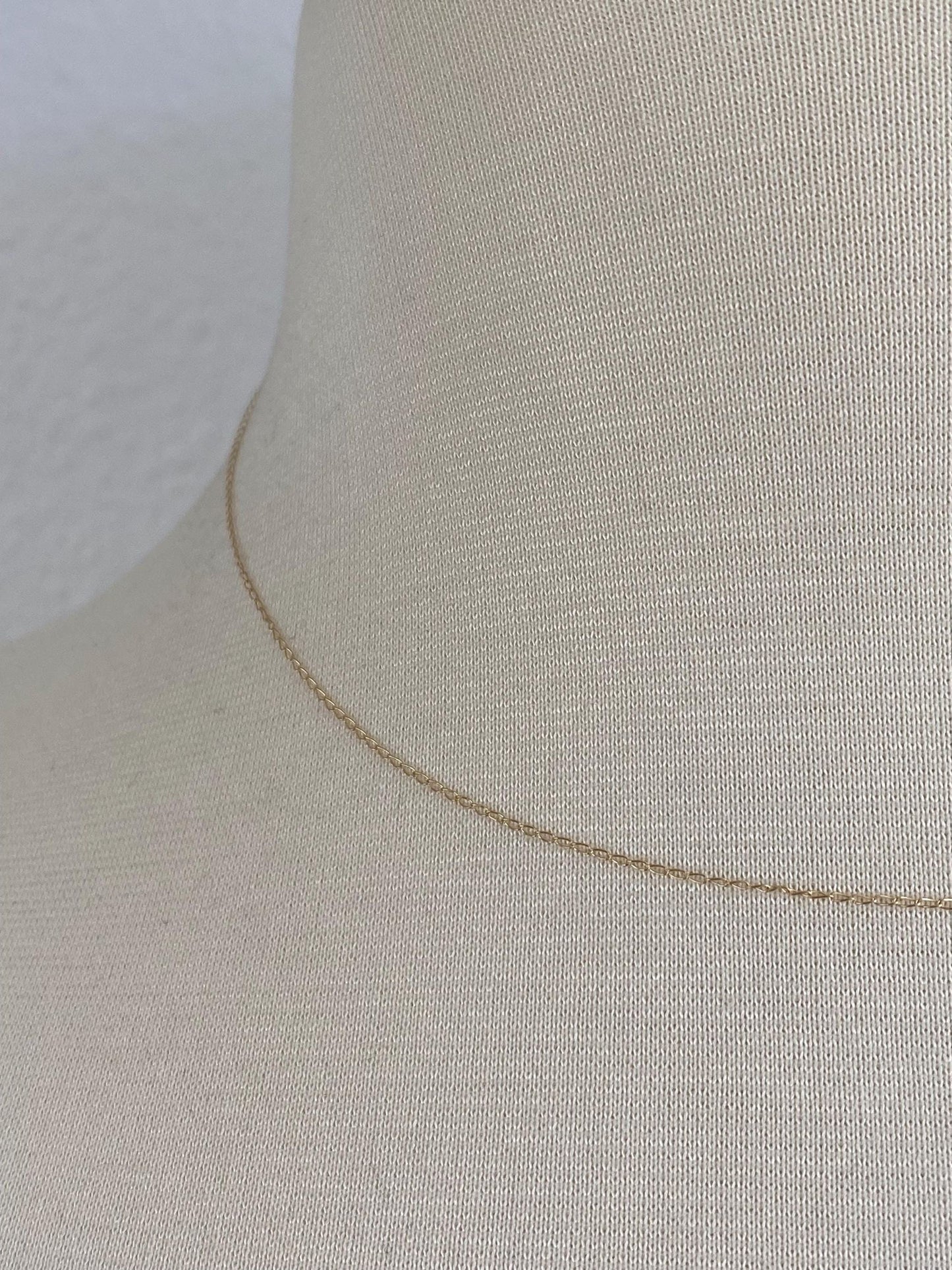 Vintage Solid 14k Yellow Gold Dainty Elongated Curb Chain Necklace - 16 inches