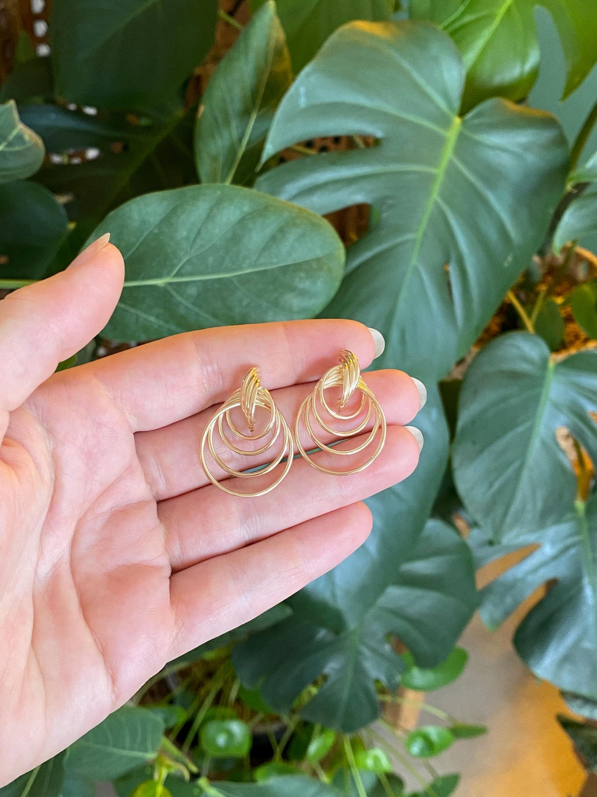 Vintage 14k Yellow Gold Layered Drop Earrings