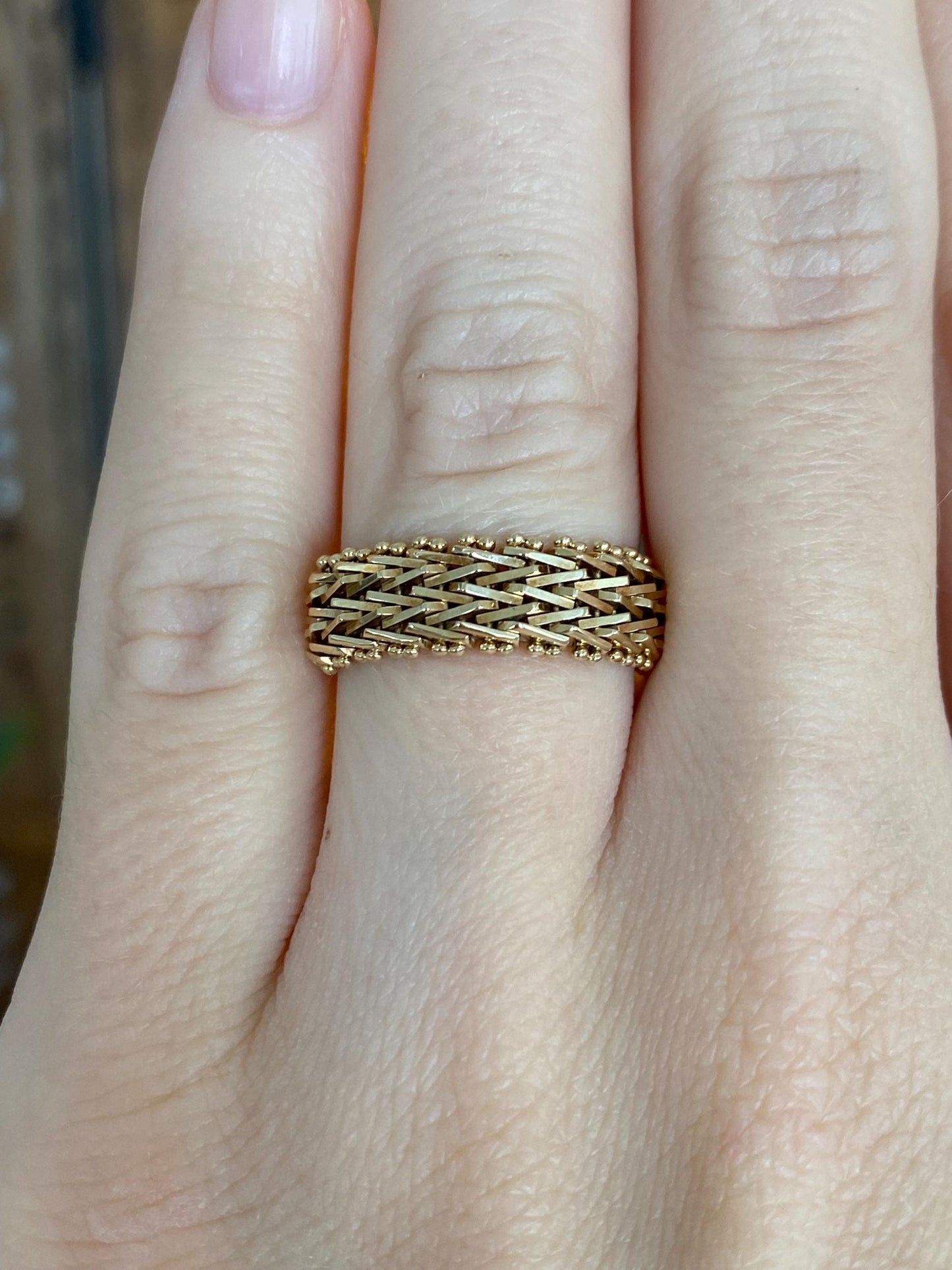 Vintage Solid 14k Yellow Gold Mesh Chain Ring Band - Size 5.5