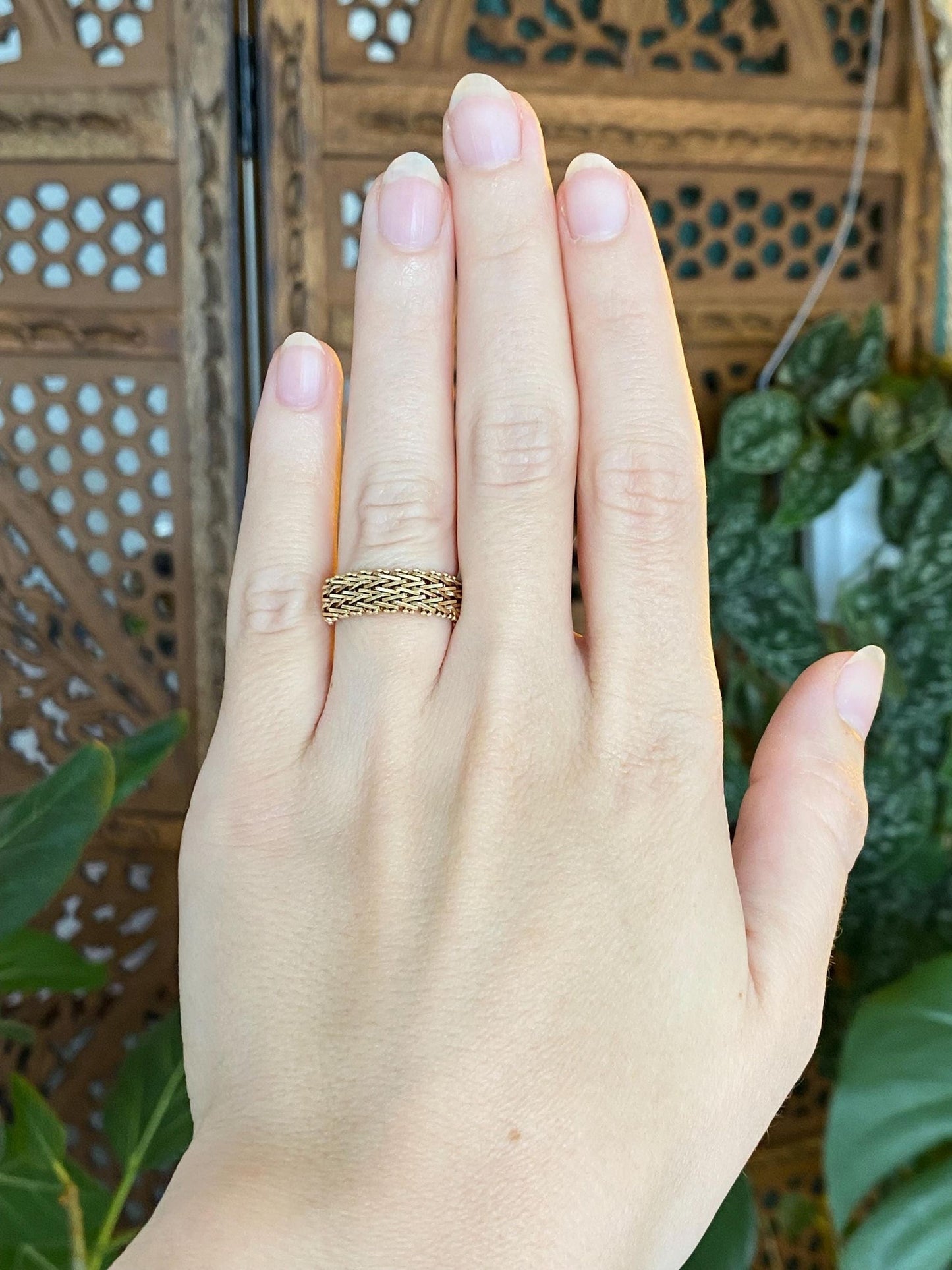 Vintage Solid 14k Yellow Gold Mesh Chain Ring Band - Size 5.5