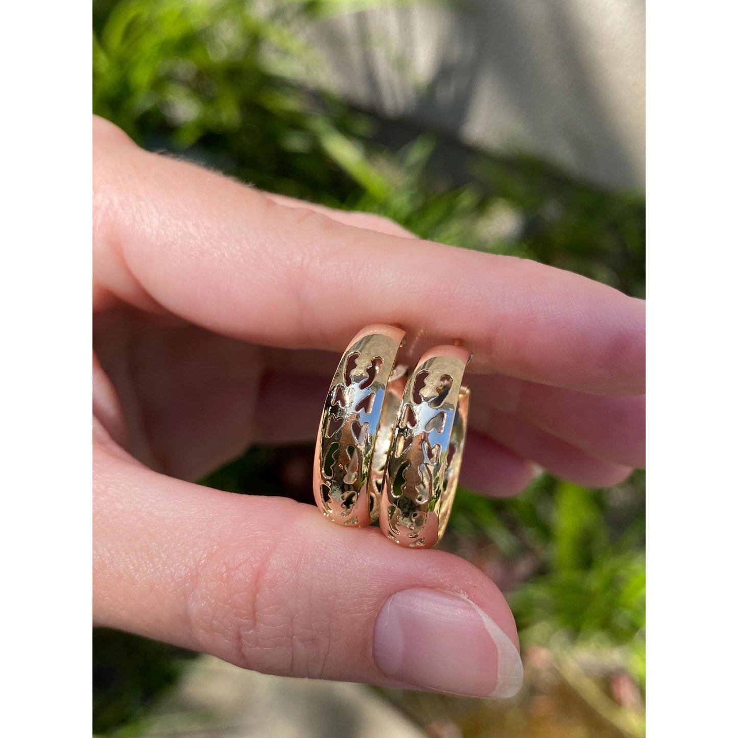 Vintage Solid 14k Yellow Gold Open Work Design Hoop Earrings