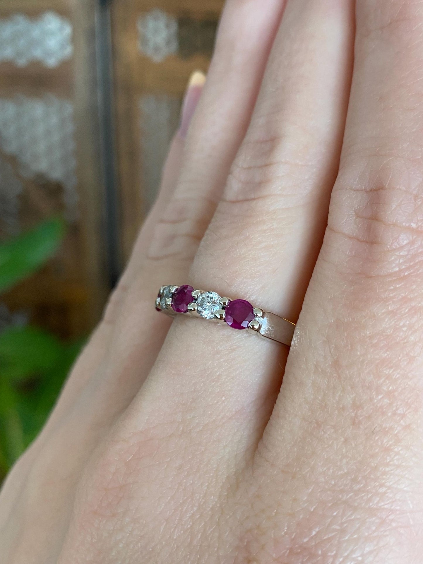 Vintage Solid 14k White Gold Diamond Ruby Band Ring - Size 6.75