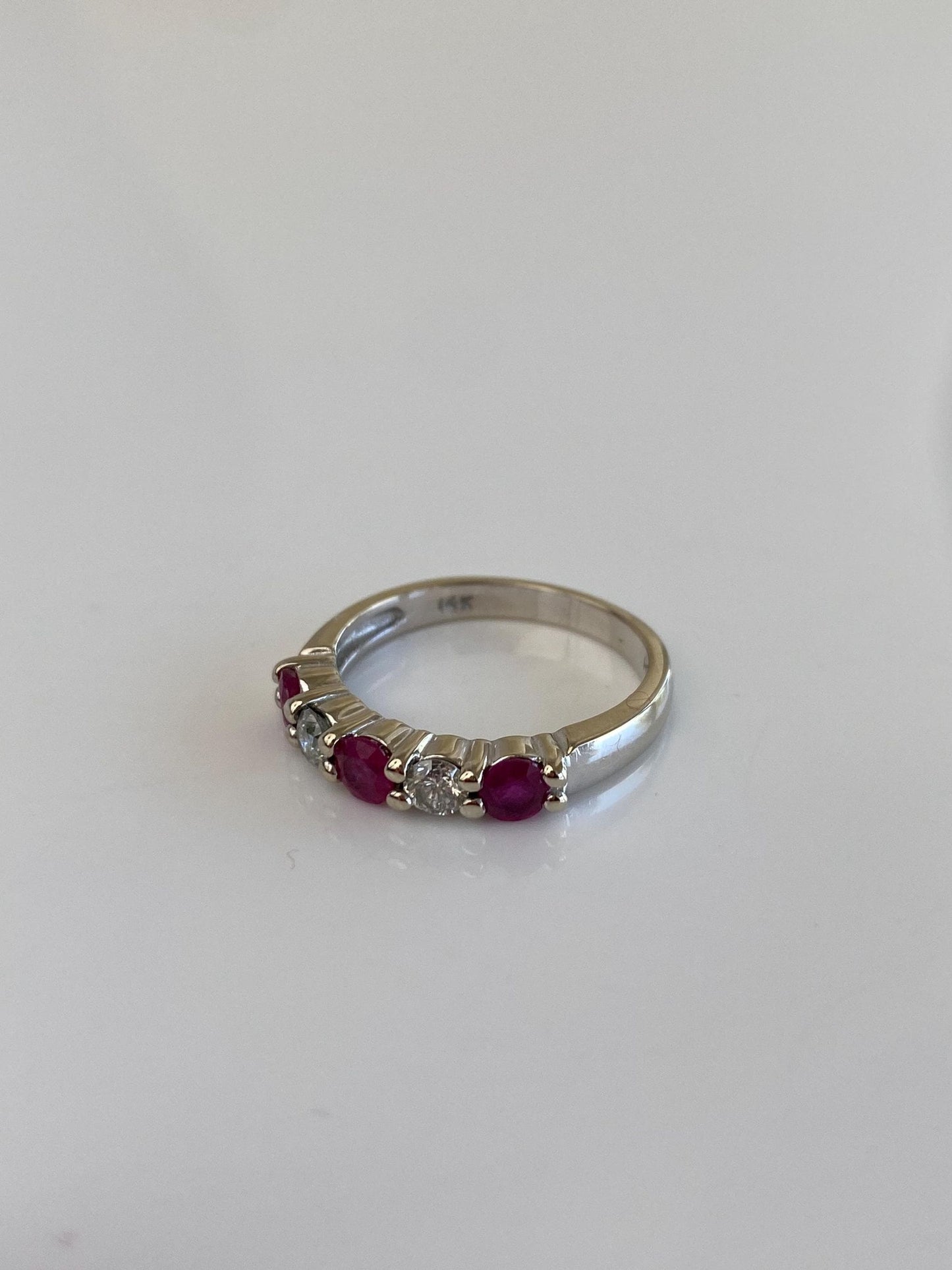 Vintage Solid 14k White Gold Diamond Ruby Band Ring - Size 6.75