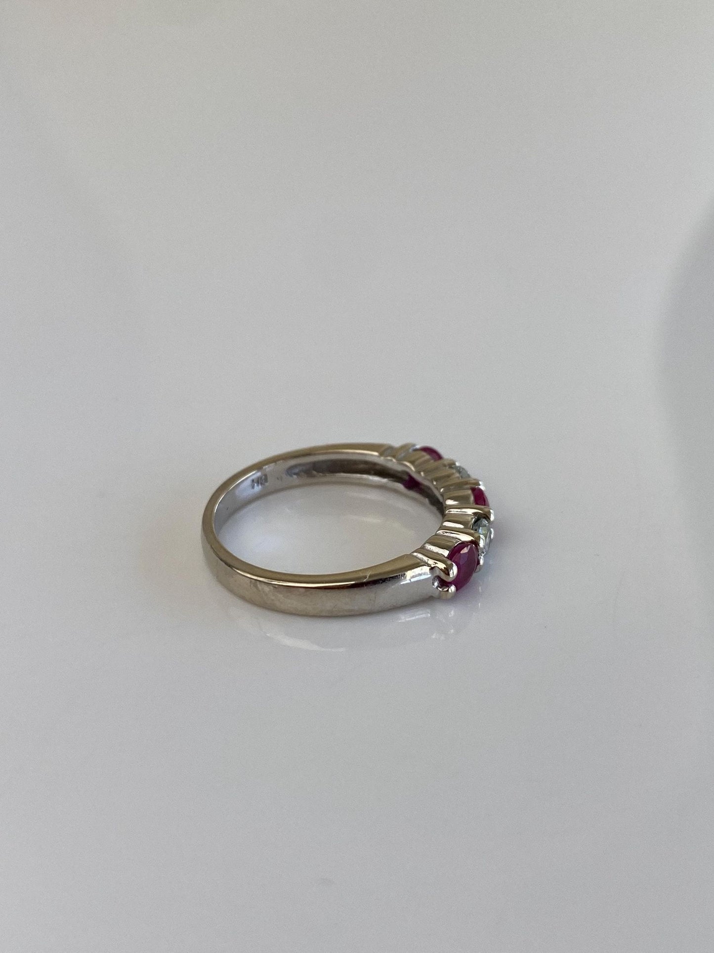 Vintage Solid 14k White Gold Diamond Ruby Band Ring - Size 6.75