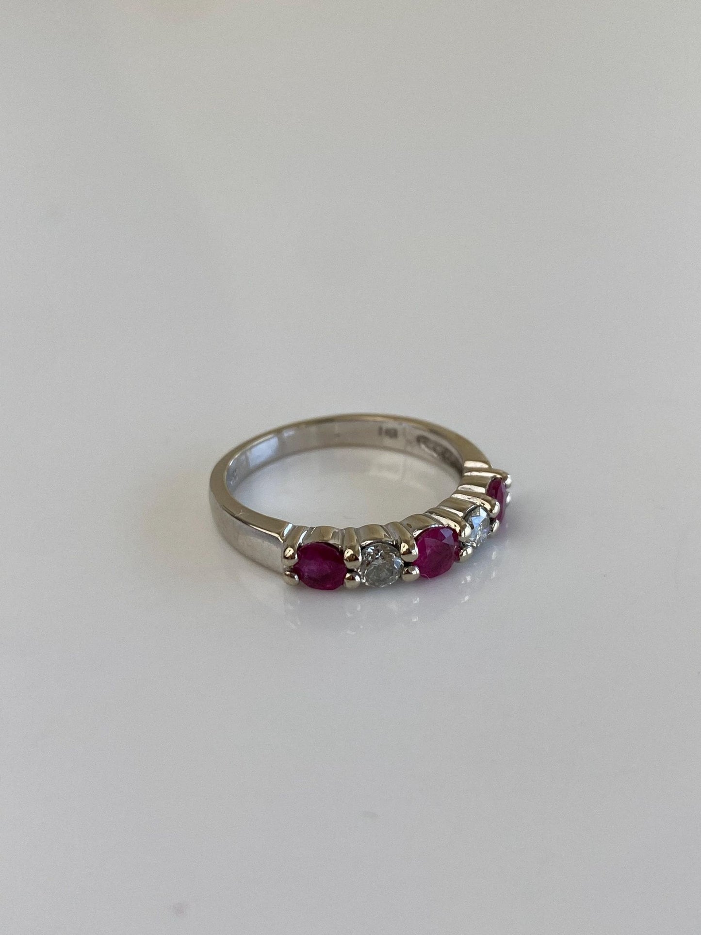 Vintage Solid 14k White Gold Diamond Ruby Band Ring - Size 6.75