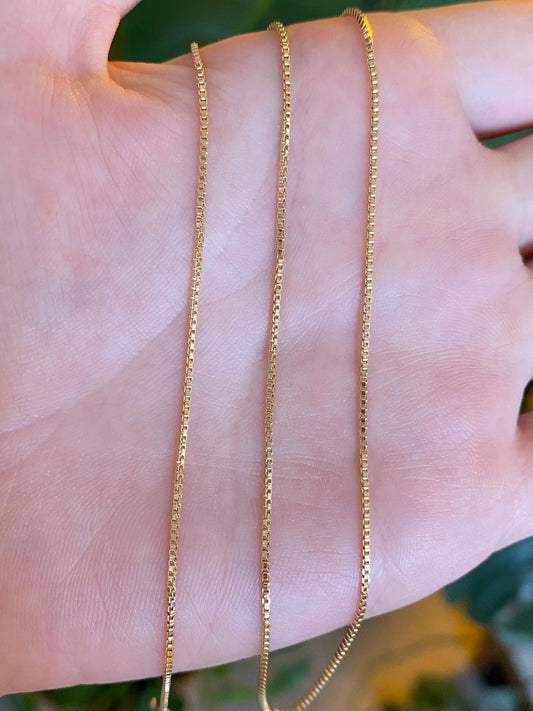 Vintage Solid 10k Yellow Gold Box Chain Necklace - 17.5 inches
