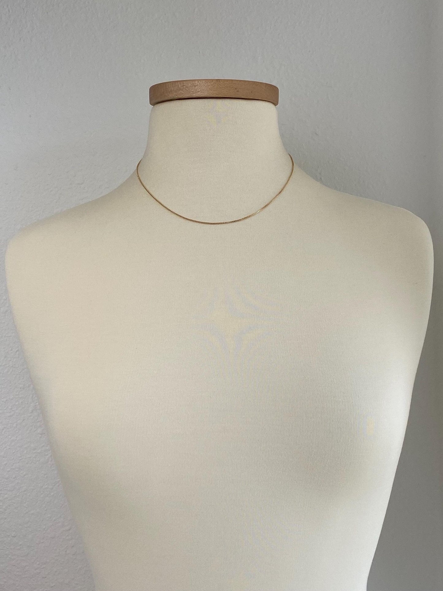 Vintage Solid 10k Yellow Gold Box Chain Necklace - 17.5 inches