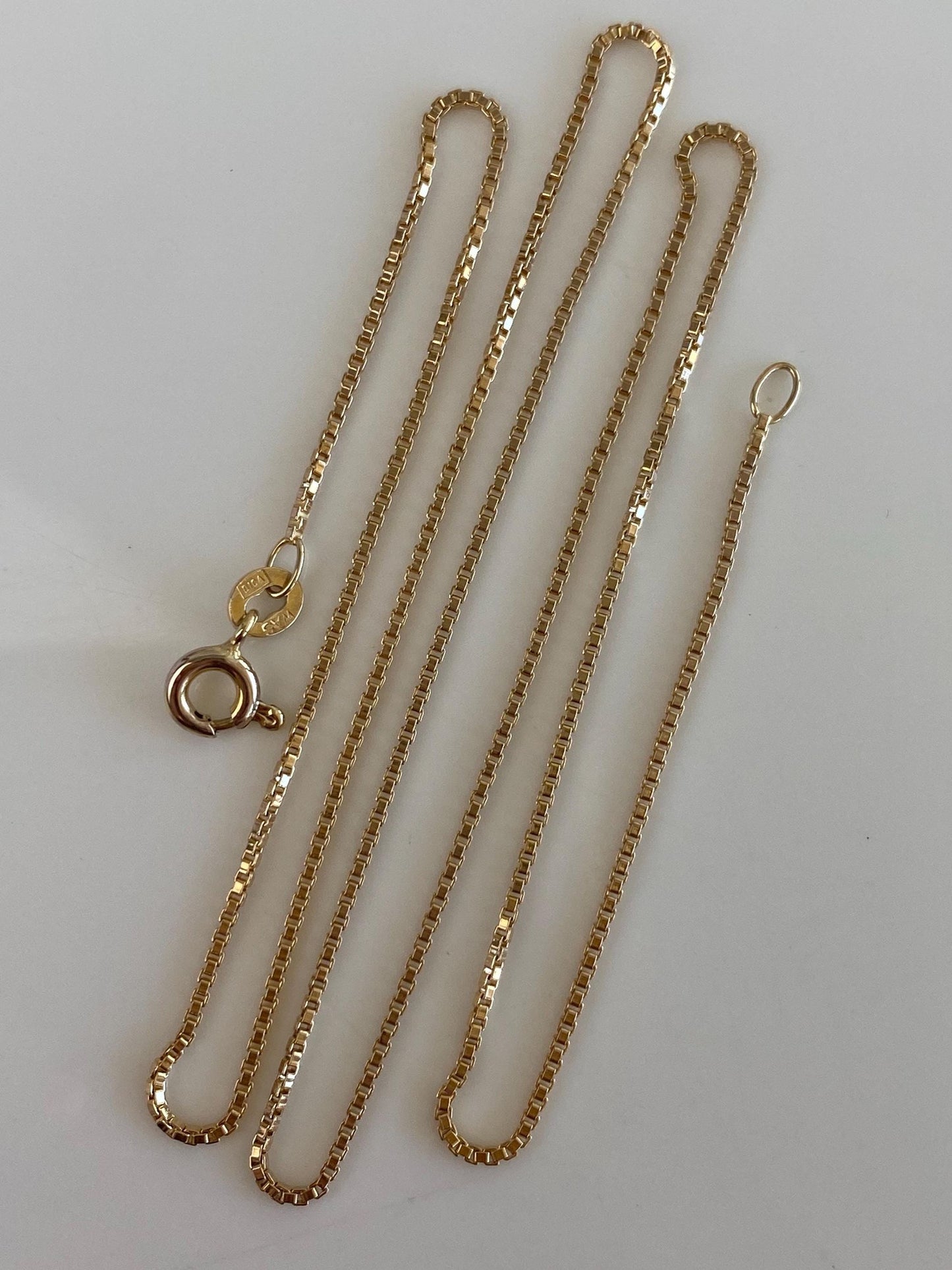 Vintage Solid 10k Yellow Gold Box Chain Necklace - 17.5 inches