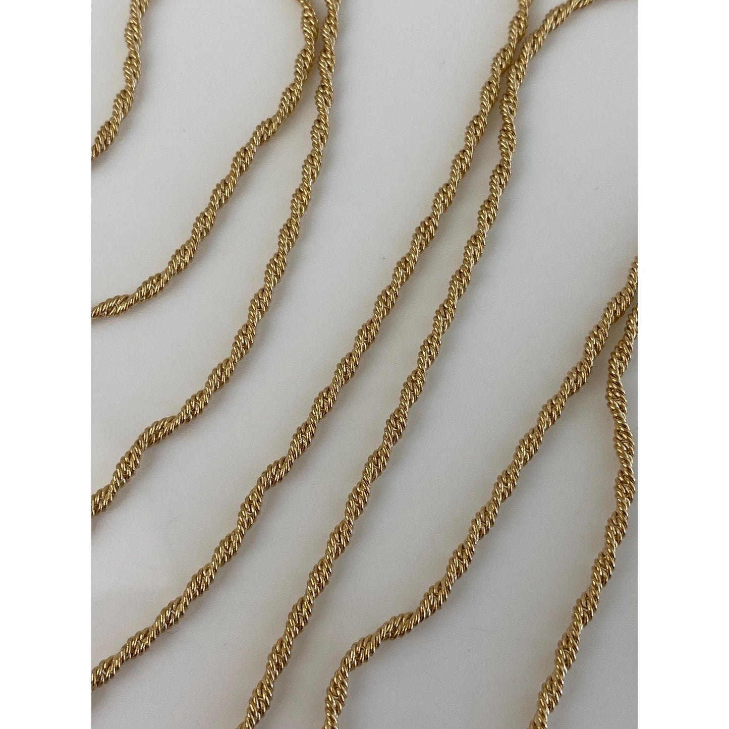 Vintage Solid 14k Yellow Gold Twist Chain Necklace - 27 inches