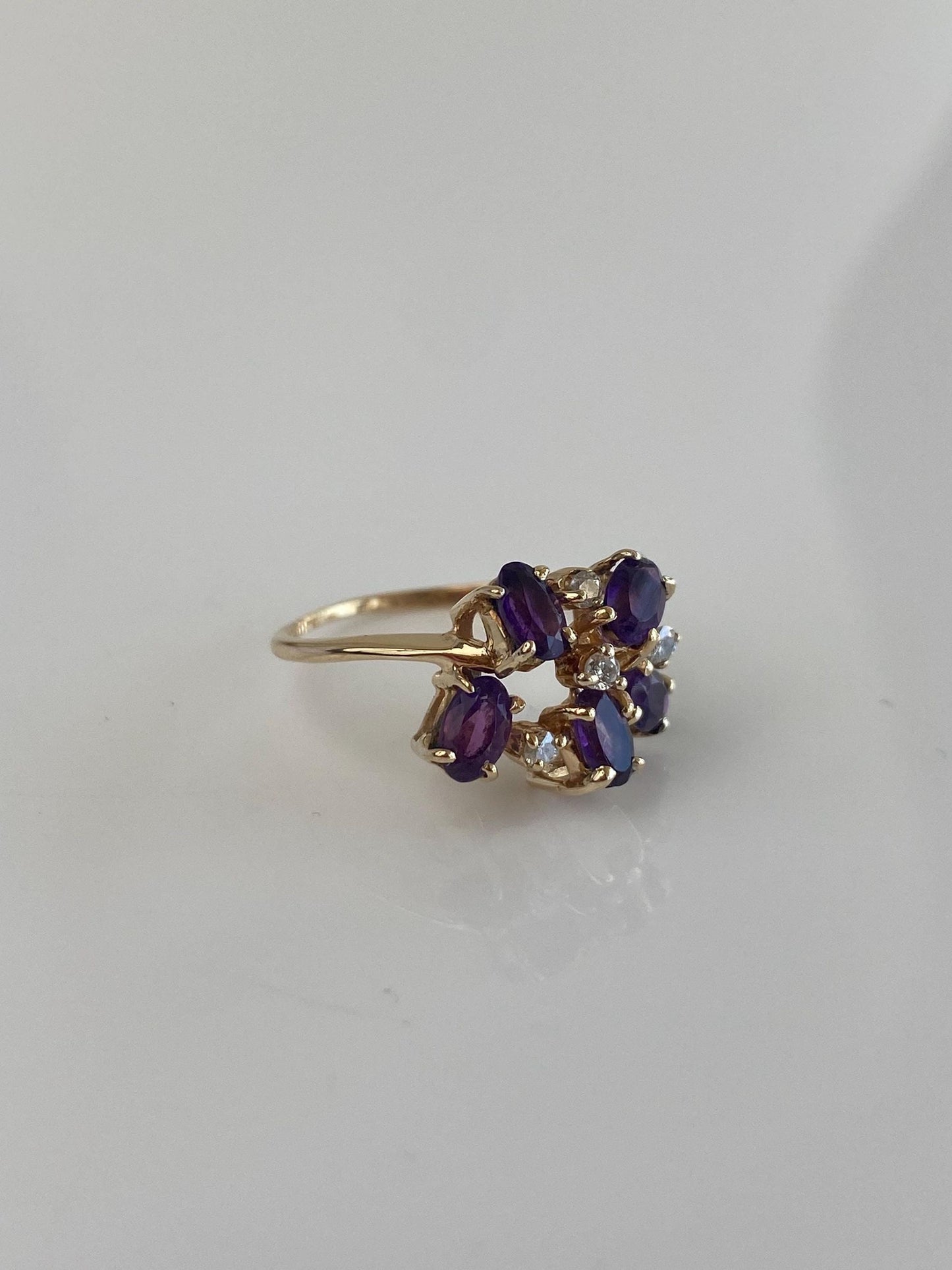 Vintage Solid 14k Yellow Gold Diamond Amethyst Ring - Size 5.75