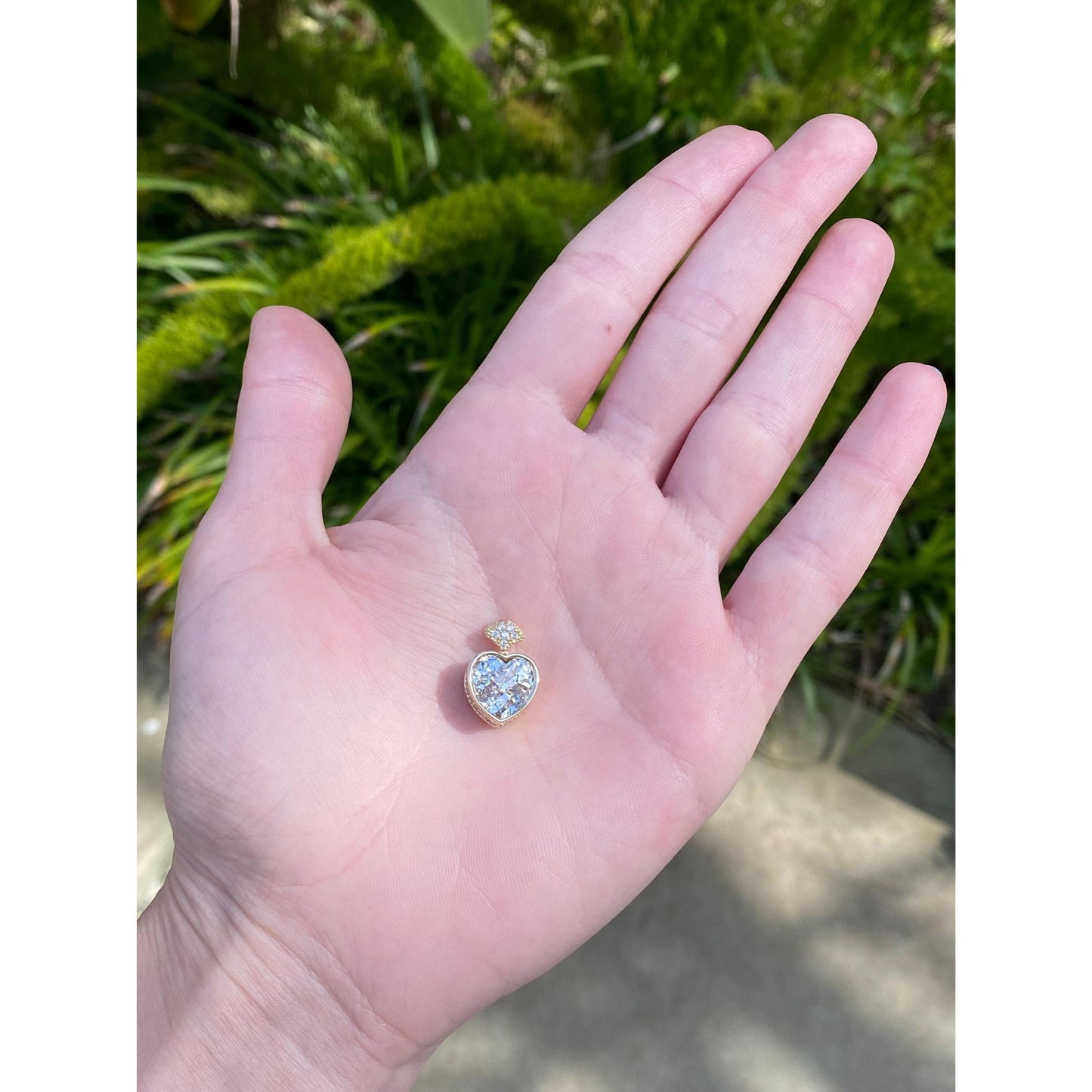 Vintage Solid 14k Yellow Gold Cubic Zirconia Heart Dangle Charm