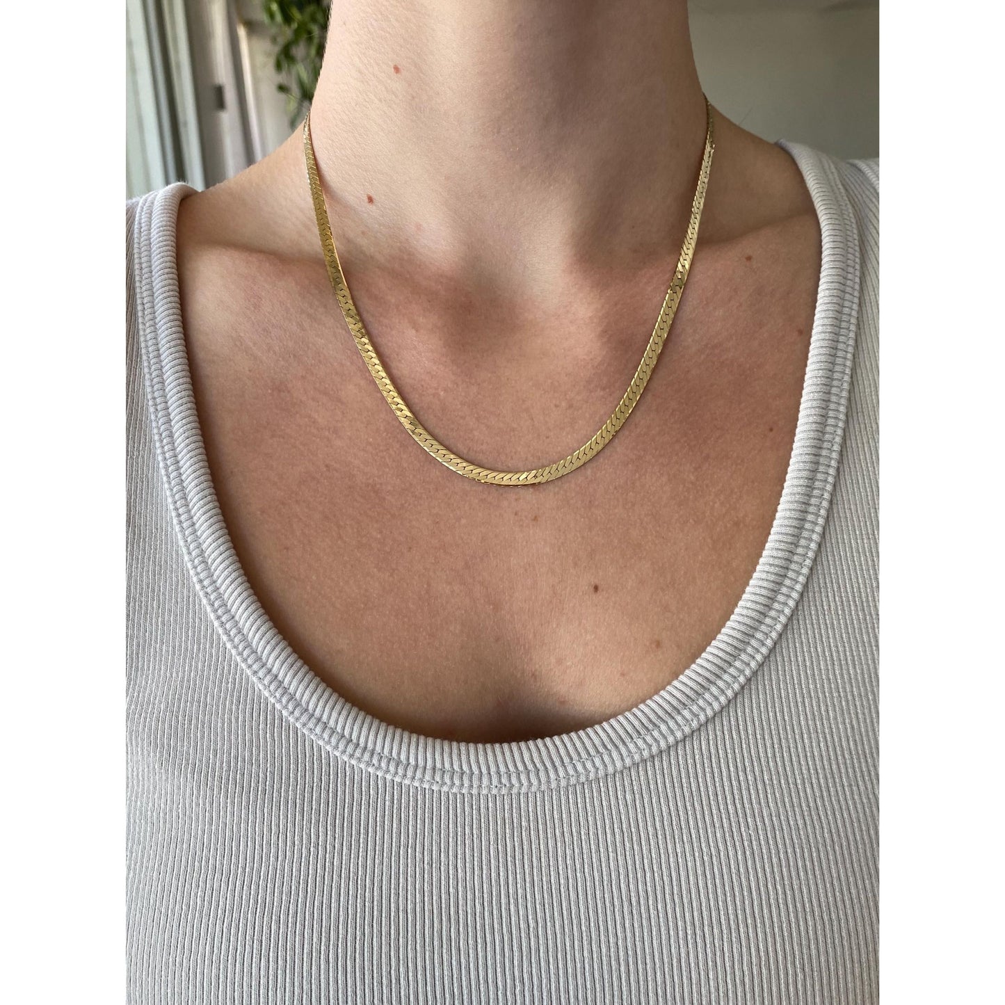 Vintage Solid 14k Yellow Gold Herringbone Chain Necklace - 18 inches