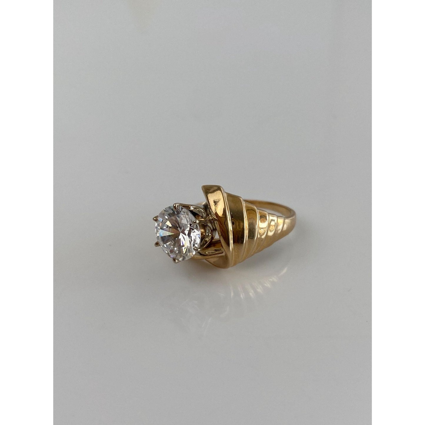 Vintage Solid 14k Yellow Gold Clear Cubic Zirconia Ring - Size 7