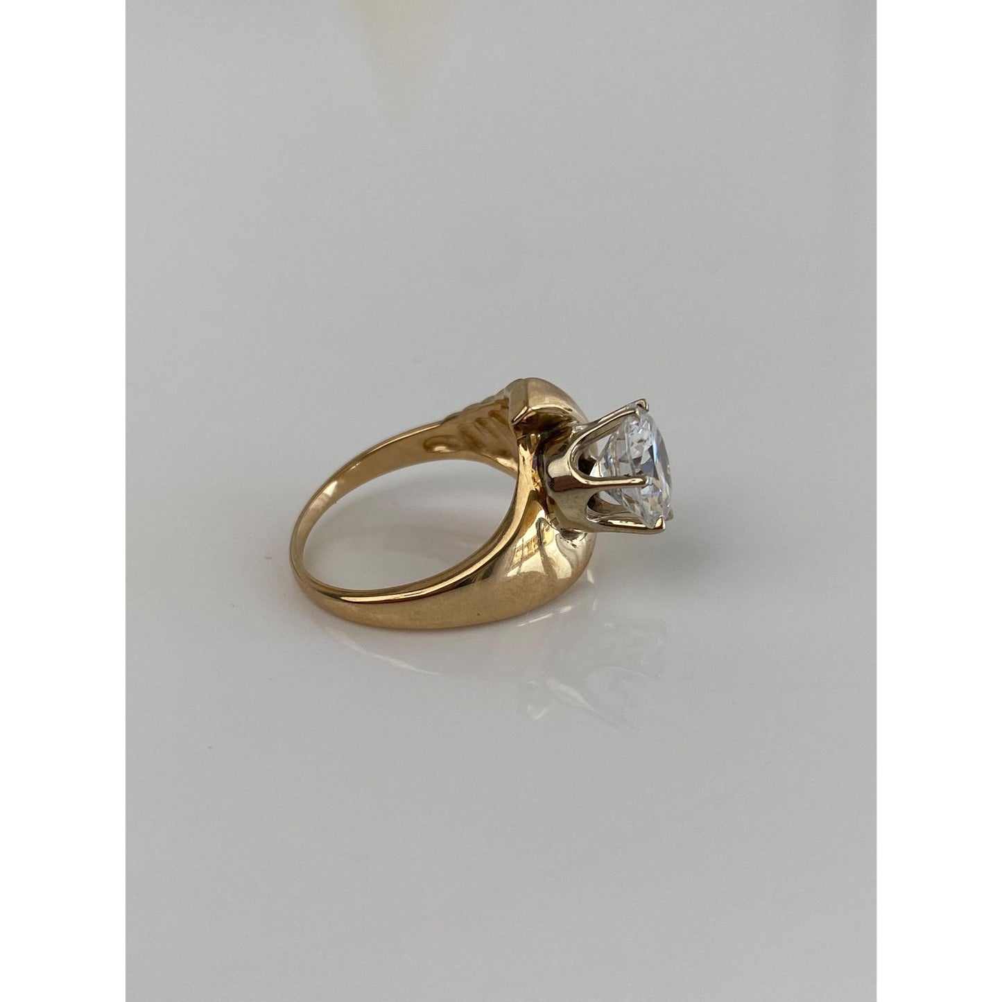 Vintage Solid 14k Yellow Gold Clear Cubic Zirconia Ring - Size 7