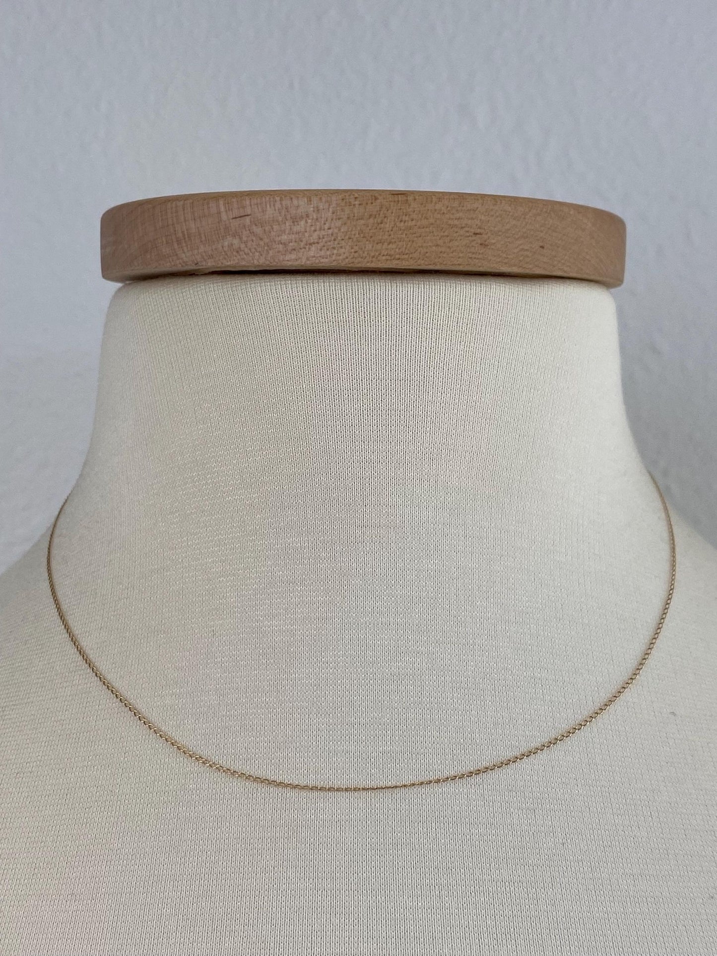 Vintage Solid 14k Yellow Gold Elongated Curb Chain Necklace - 16.75inches