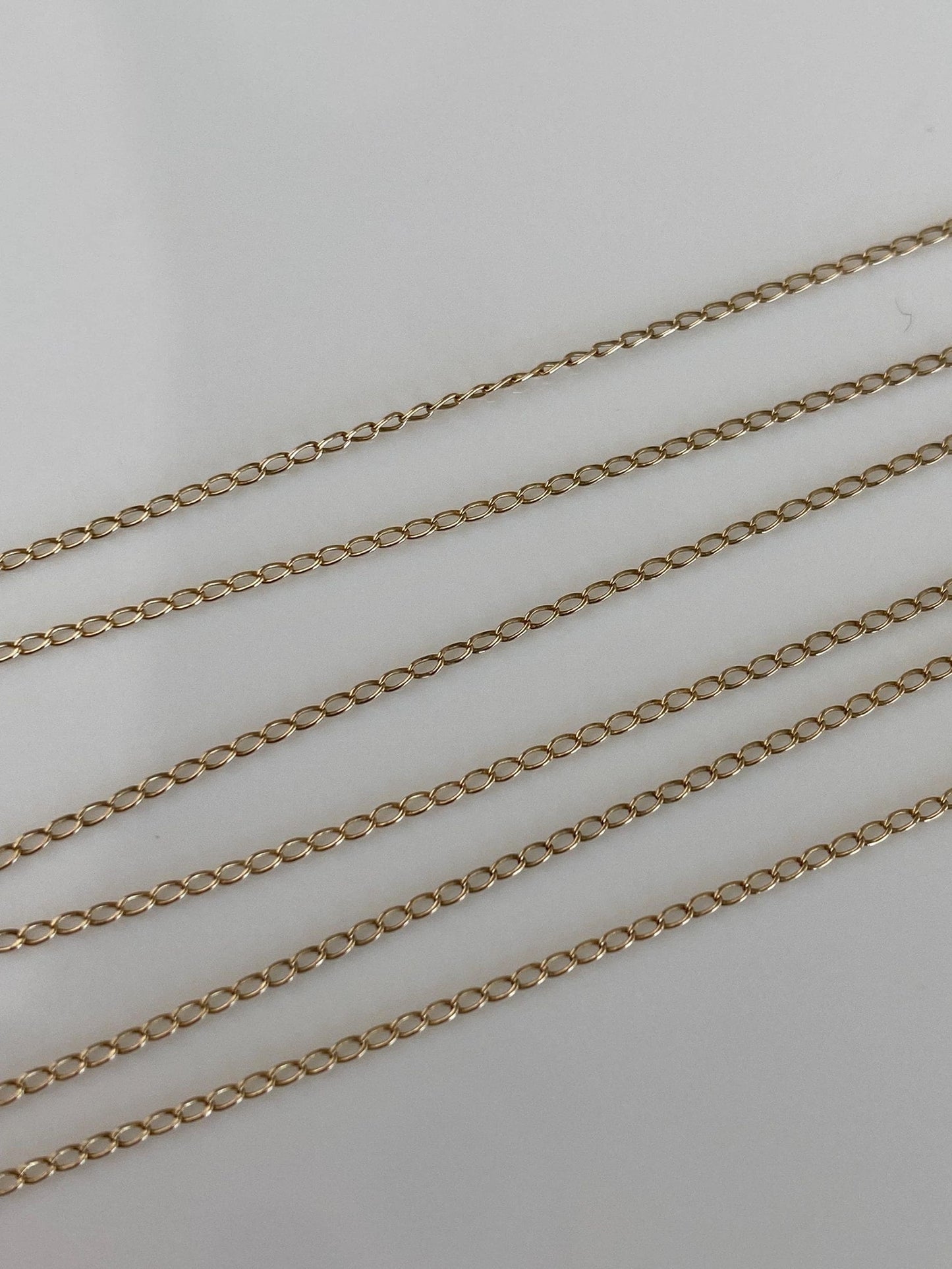 Vintage Solid 14k Yellow Gold Elongated Curb Chain Necklace - 16.75inches