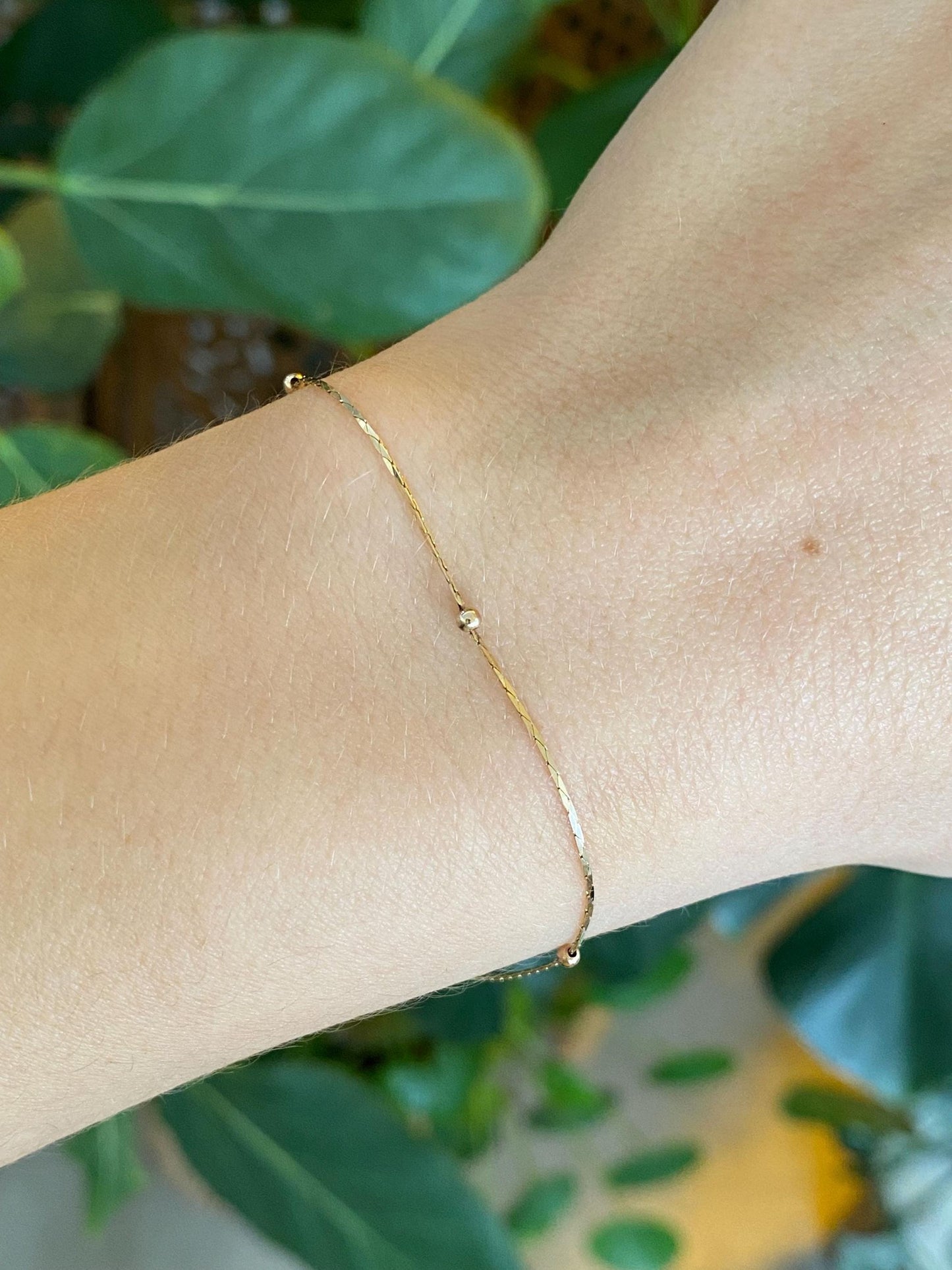 Vintage Solid 14k Yellow Gold Slim Triangle Link Gold Ball Chain Bracelet - 7 inches