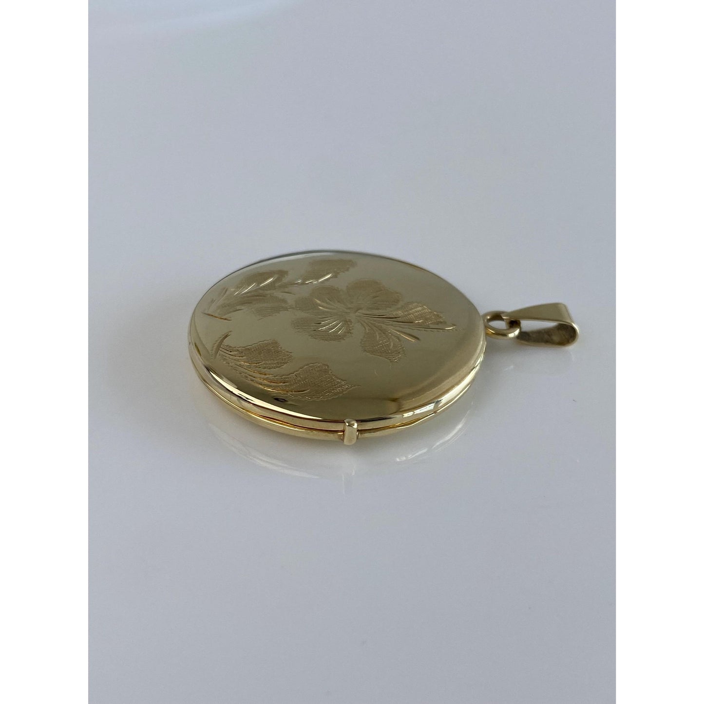Vintage Solid 14k Yellow Gold Engraved Floral Locket Charm