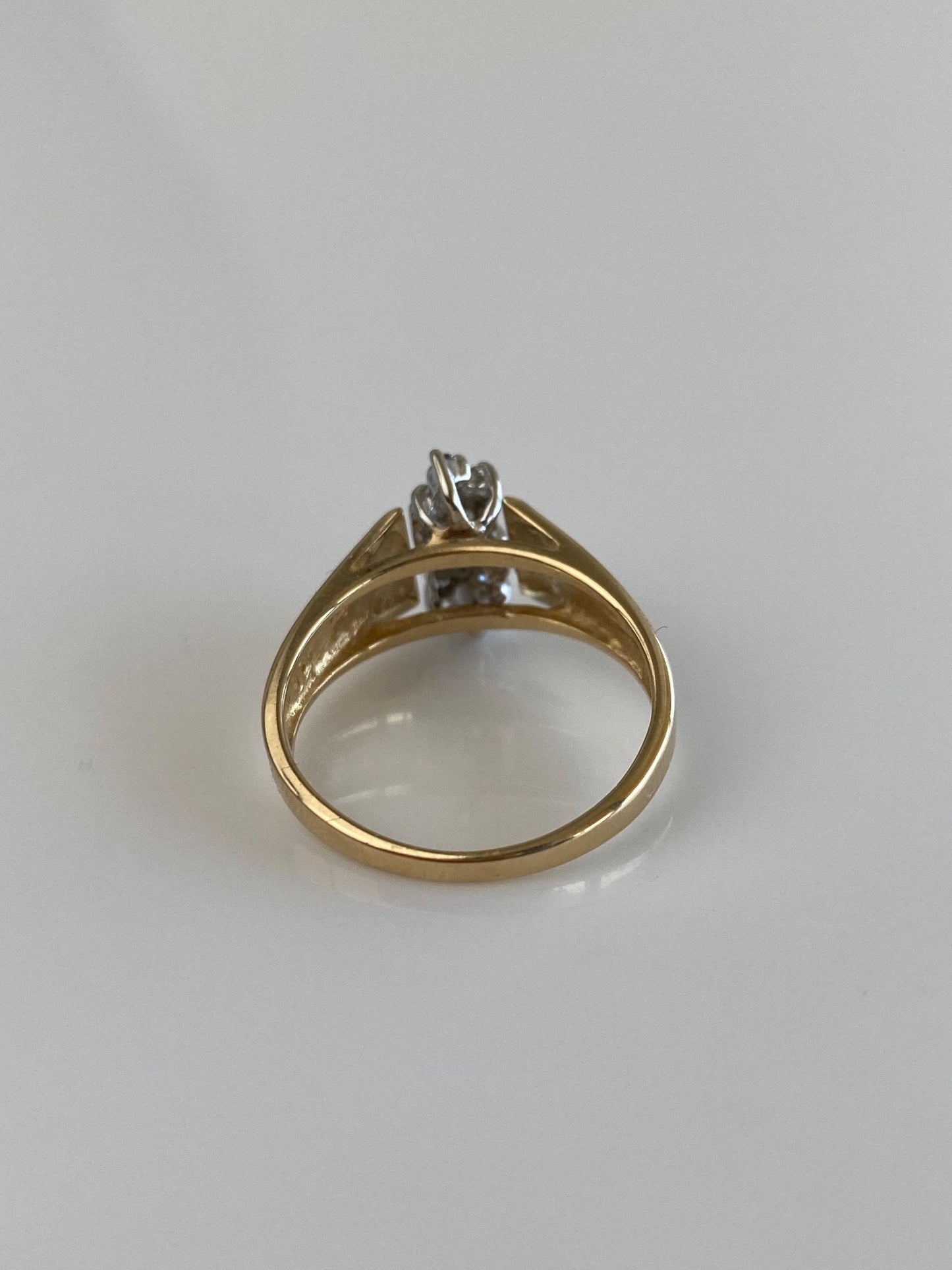 Vintage Solid 14k White & Yellow Gold Diamond Cluster Ring - Size 6