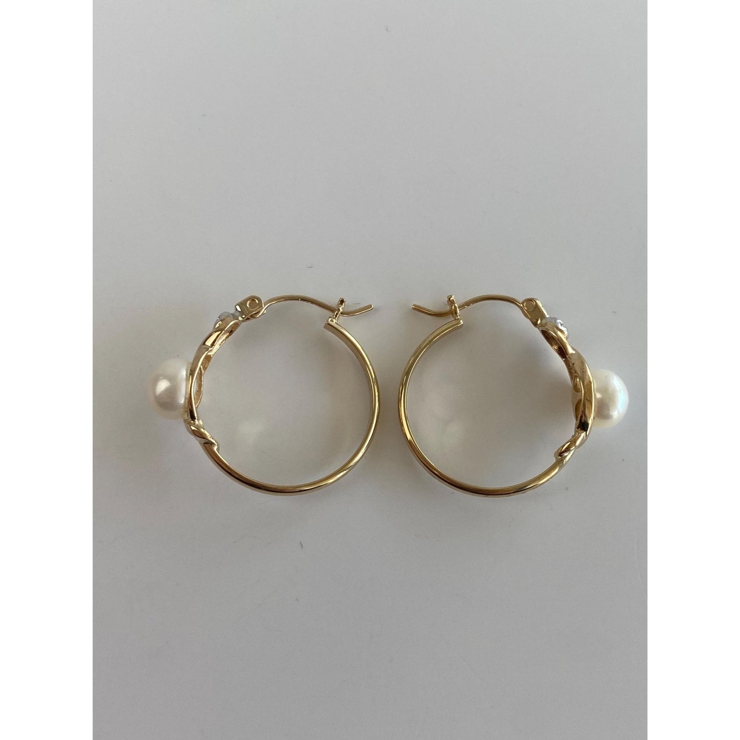 Vintage 14k White & Yellow Gold Diamond Pearl Hoop Earrings