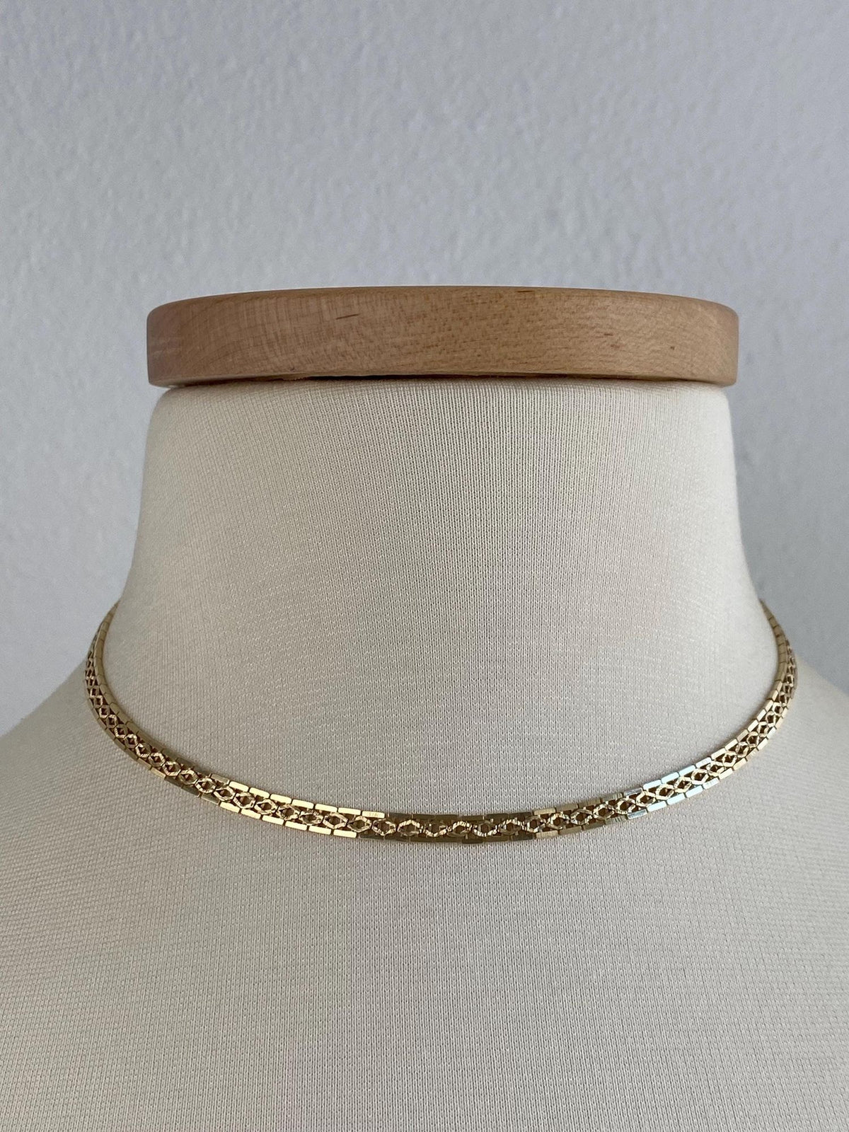 Vintage Solid 14k Yellow Gold Fancy Open Work Flat Chain Necklace - 16 inches