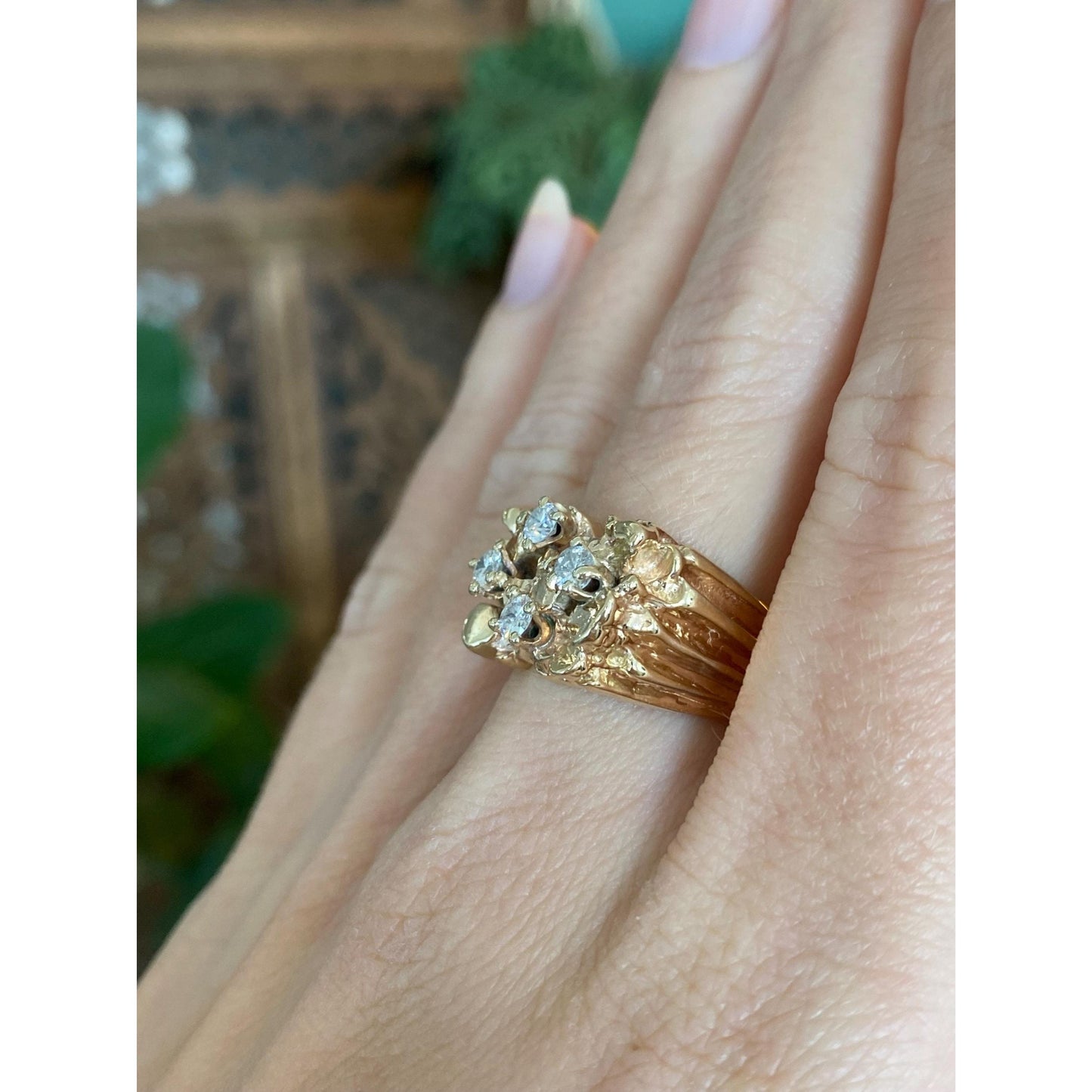 Vintage Solid 14k Yellow Gold Diamond Nugget Ring - Size 6.5